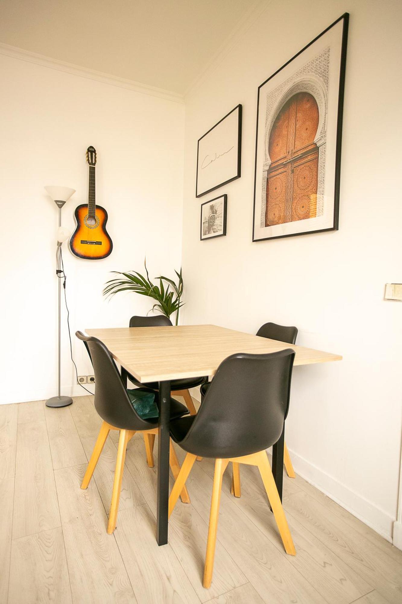 Appartement 2 Pieces Moderne Victor Hugo/trocadero Paris