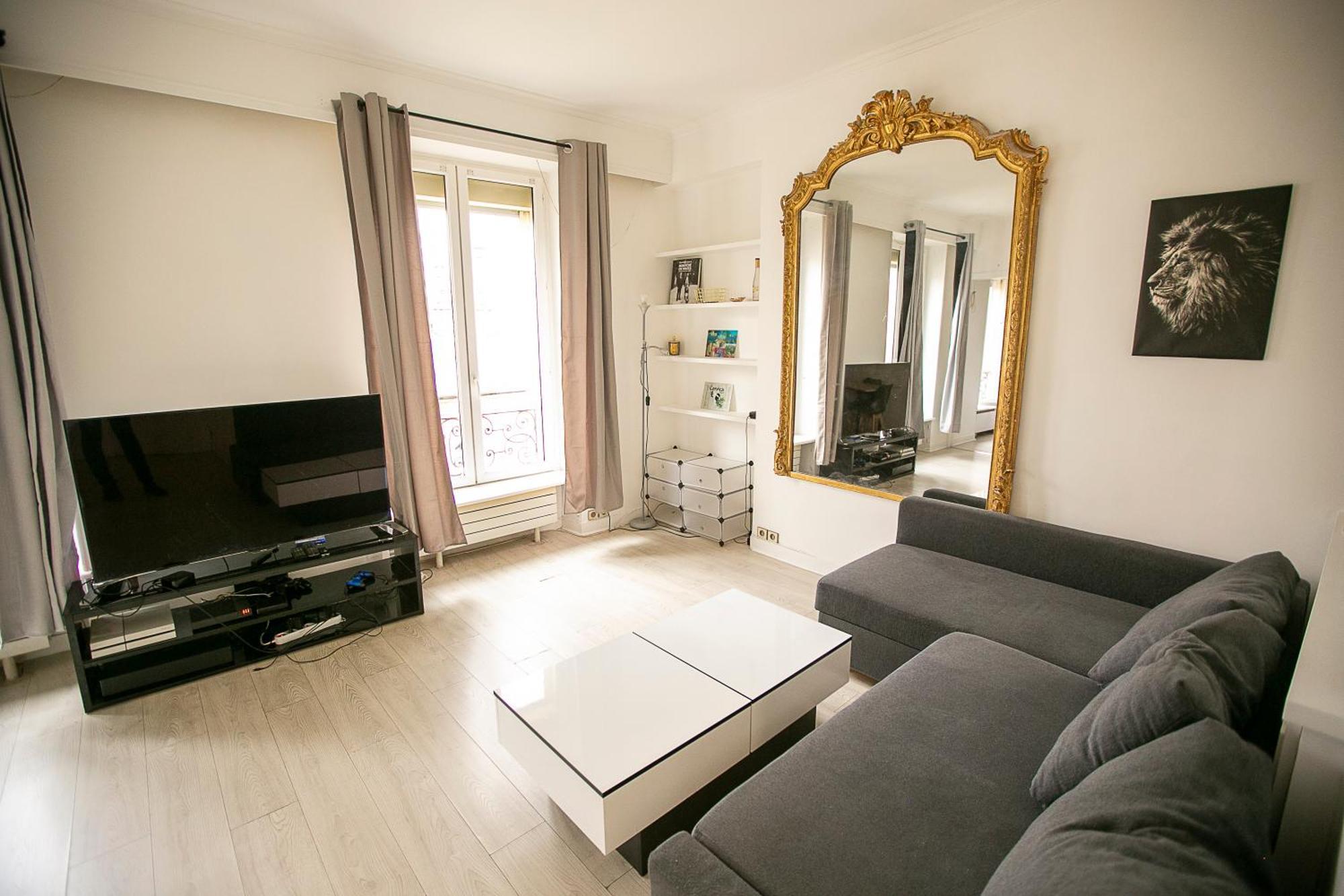Appartement 2 Pieces Moderne Victor Hugo/trocadero *
