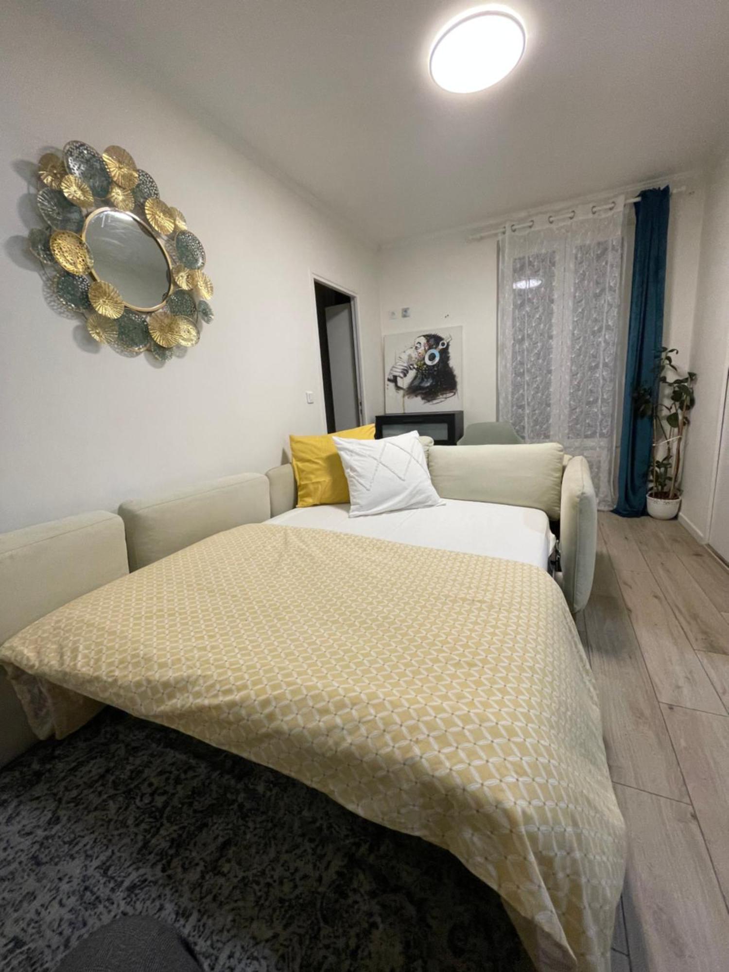 Apartment 2 Pieces Proche Centre Et Transport *