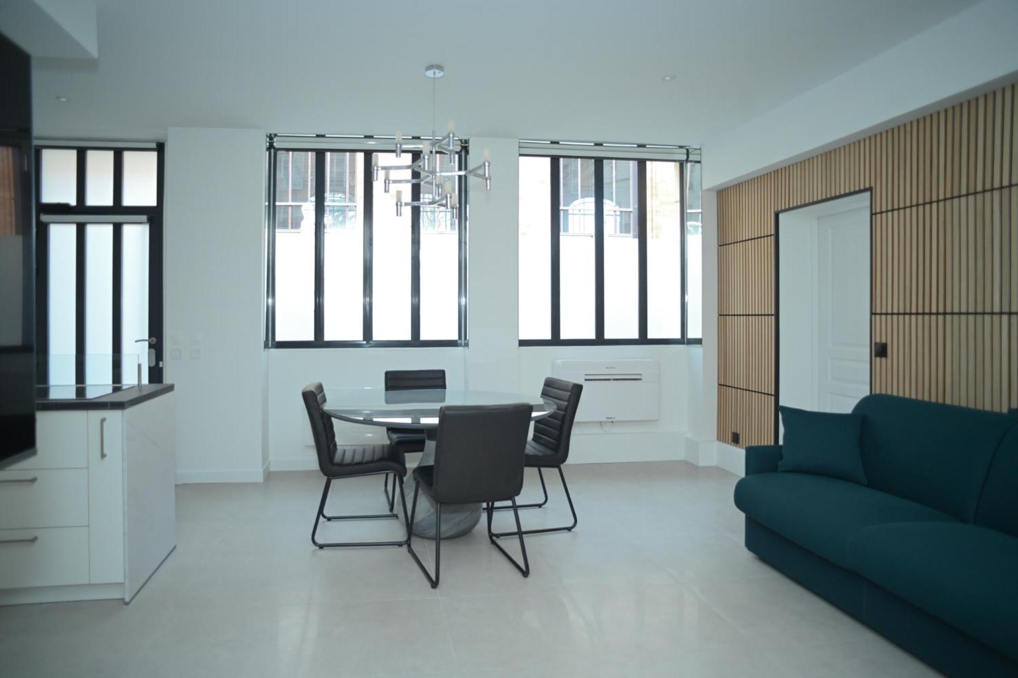 Loft 1 Bedroom Jardin Des Plantes Ac By Lcc Agency Apartment Paris