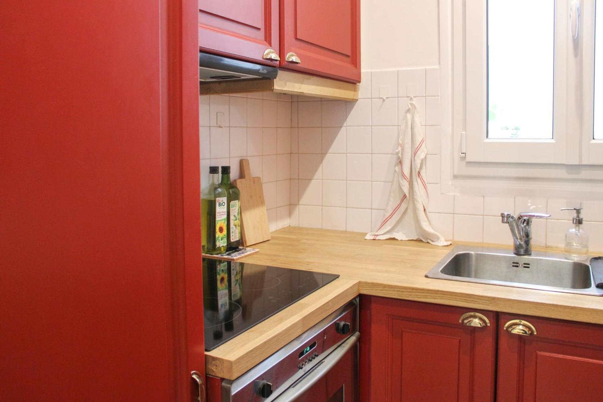 Beautiful Renovated In Paris