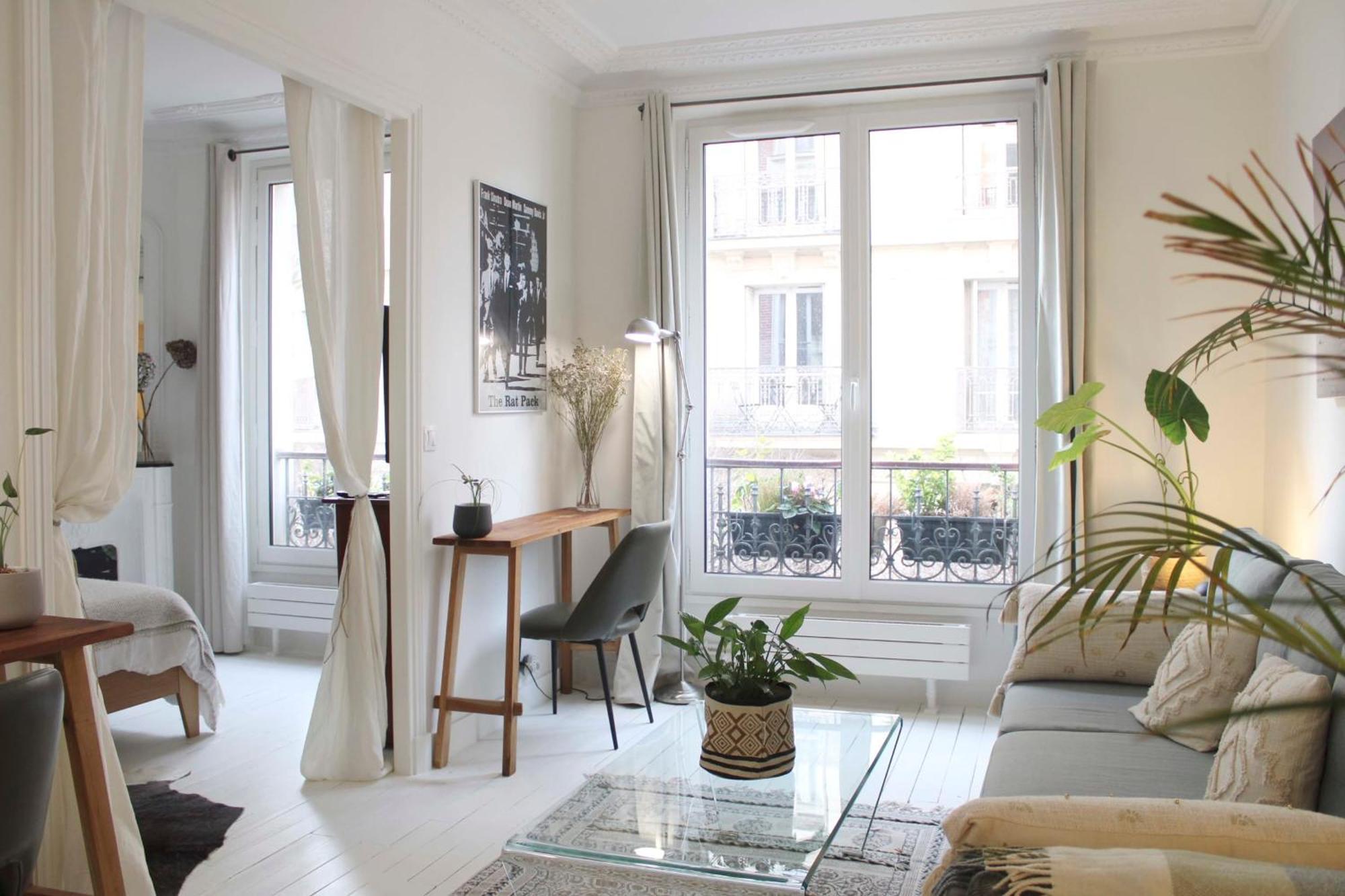 Apartment Beautiful Renovated In