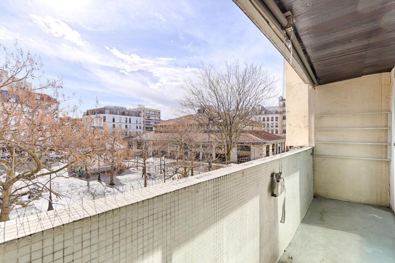Residor - Superb In The Heart Of *