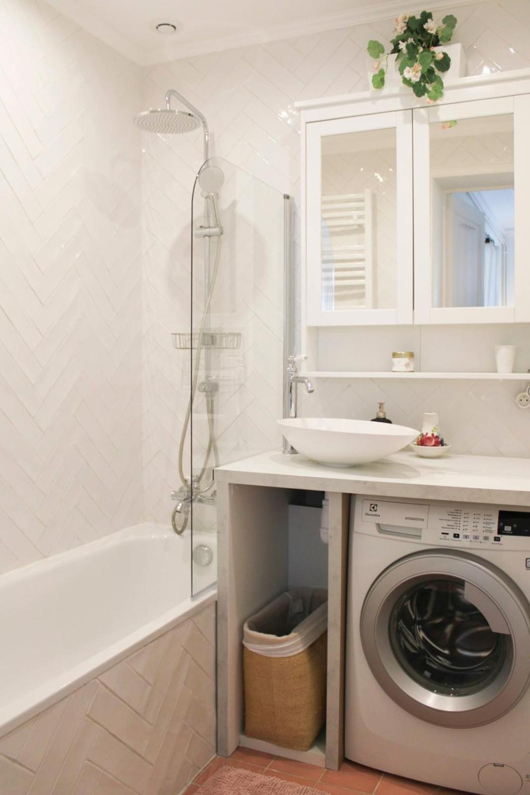 Beautiful Renovated In Apartment Paris