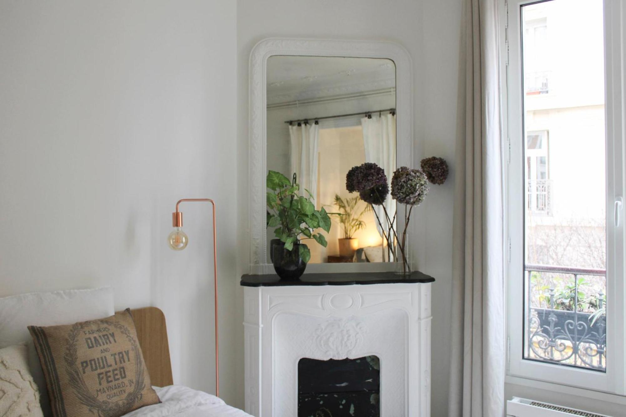Apartment Beautiful Renovated In Paris