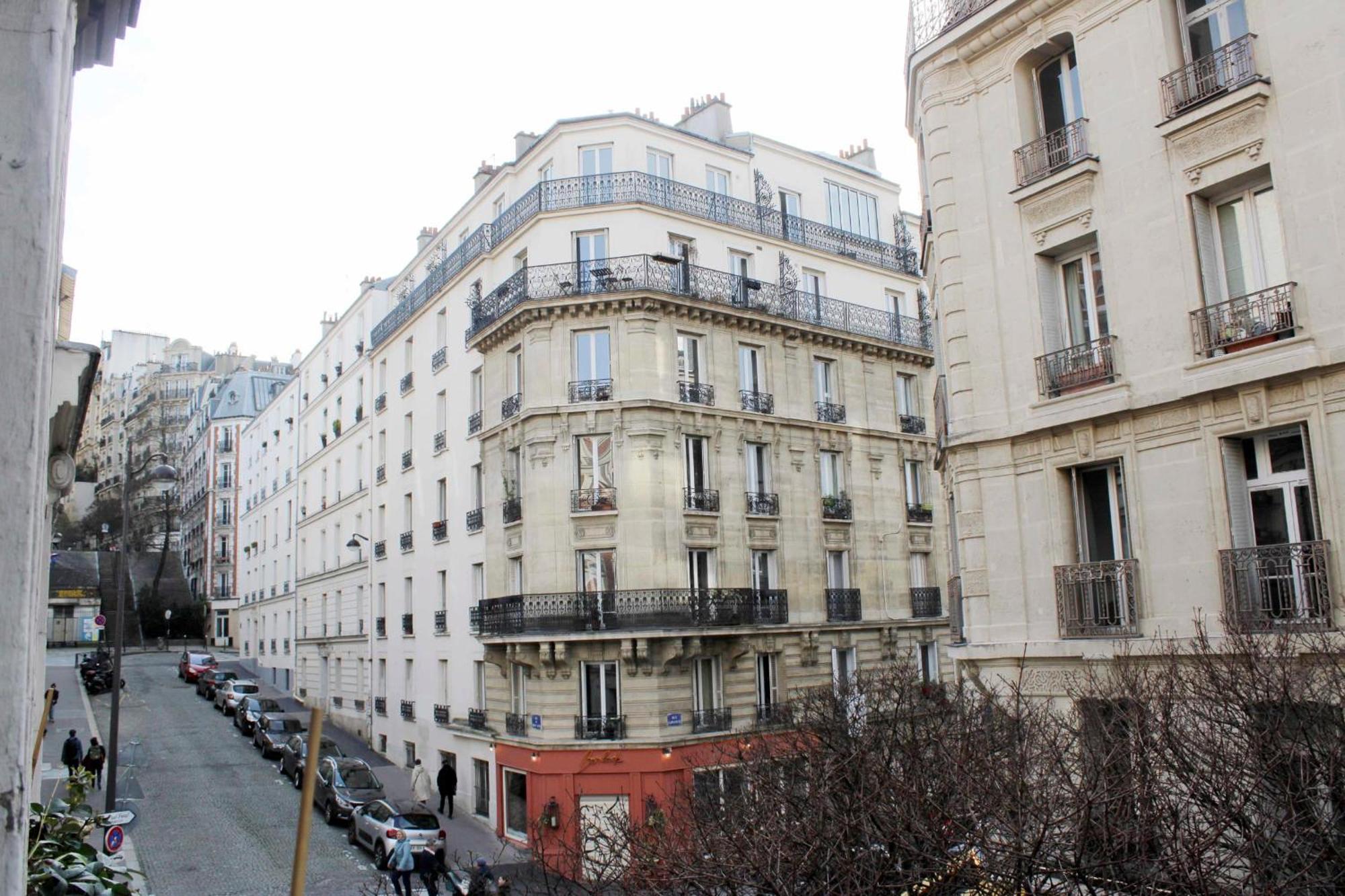 Beautiful Renovated In *