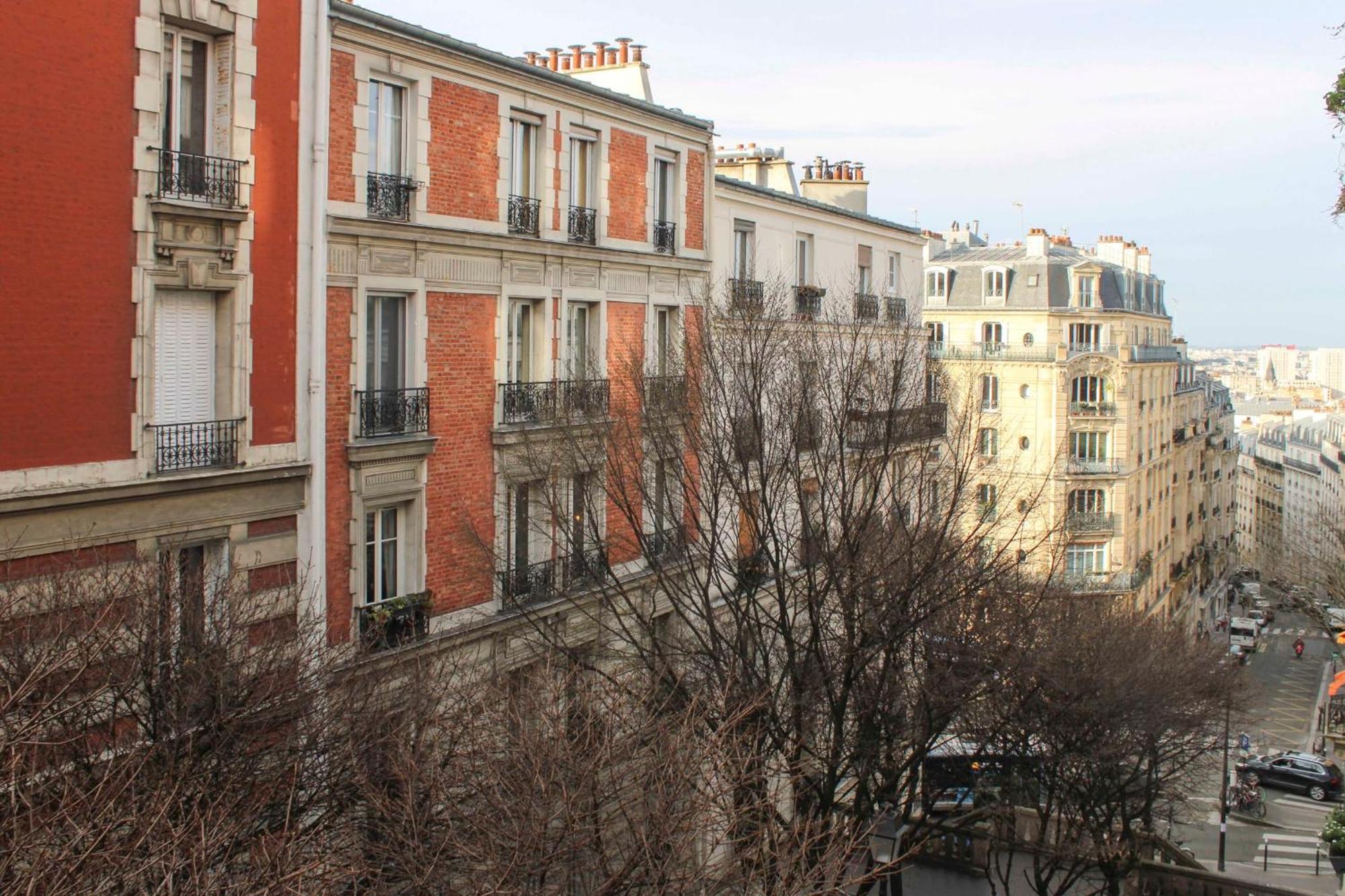 Apartment Beautiful Renovated In Paris