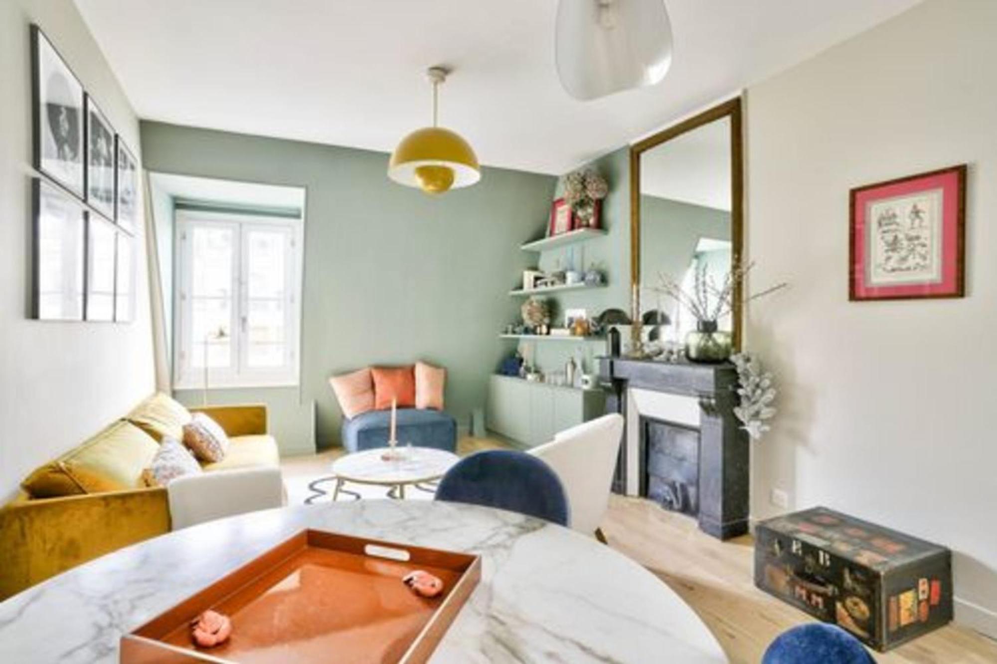 Charming Nest In *