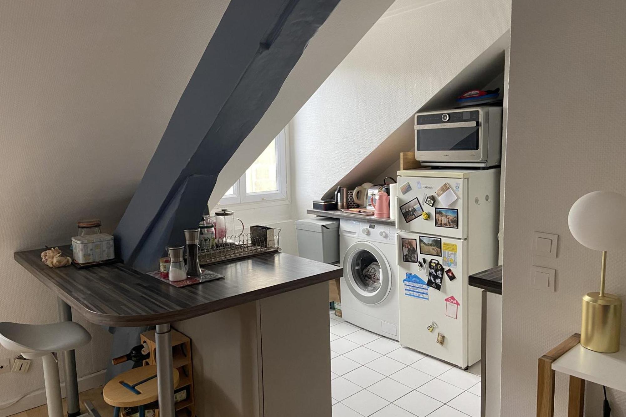 Small Love Nest Near The Bastille *