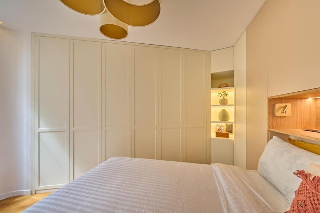 Elegant Flat In Paris, Near Saint Germain Paris
