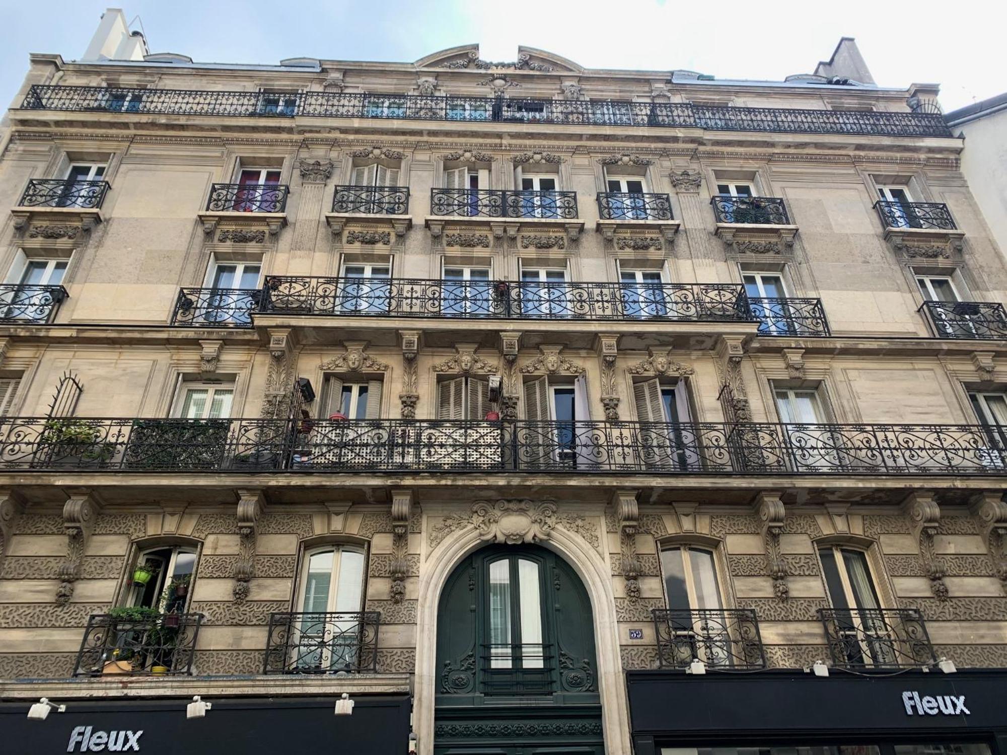 Heart Of Marais Calm And Charming New Appartement