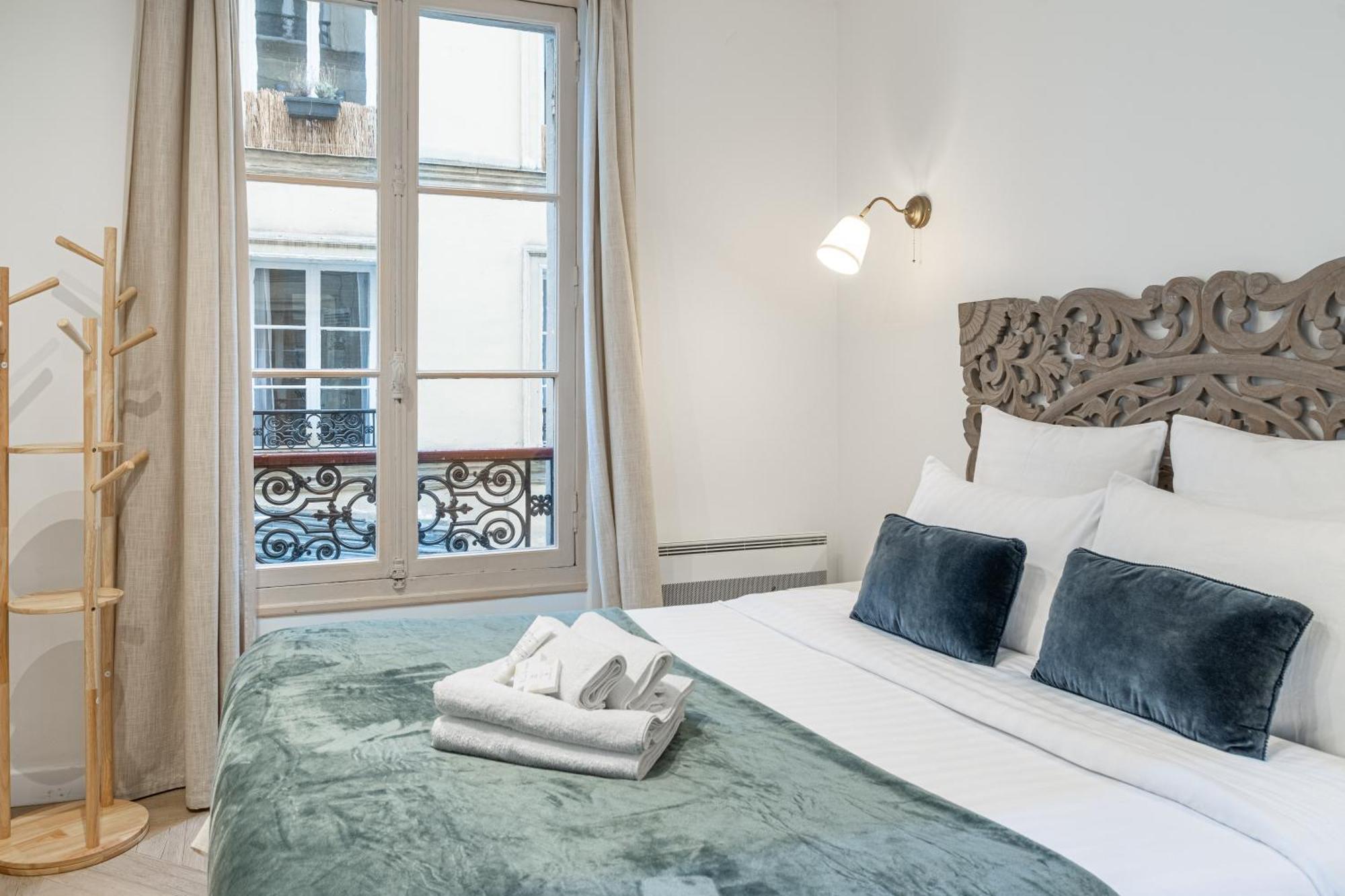 Spacieux Et Lumineux A Montorgueil Appartement Paris