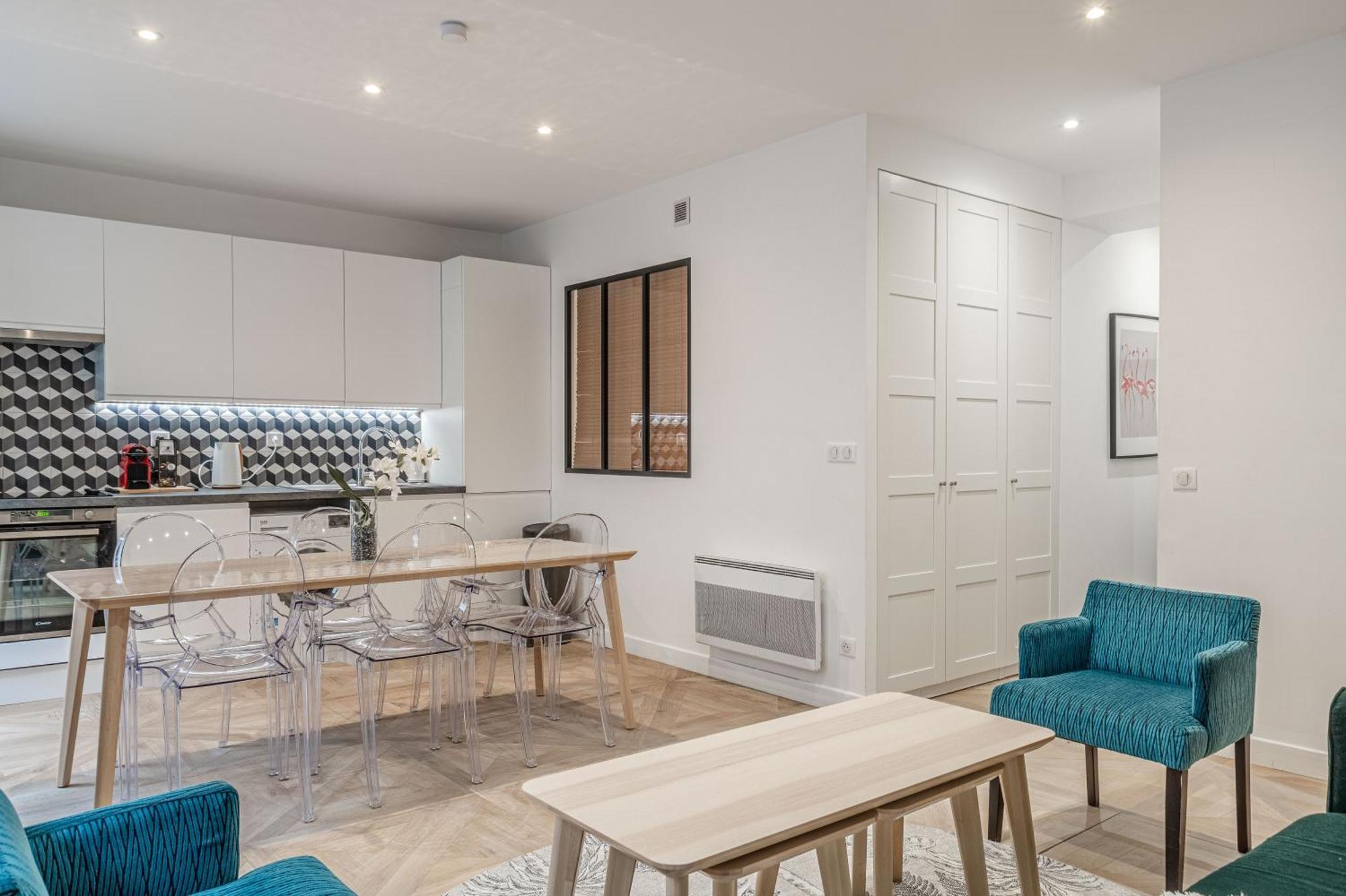 Appartement Spacieux Et Lumineux A Montorgueil Paris