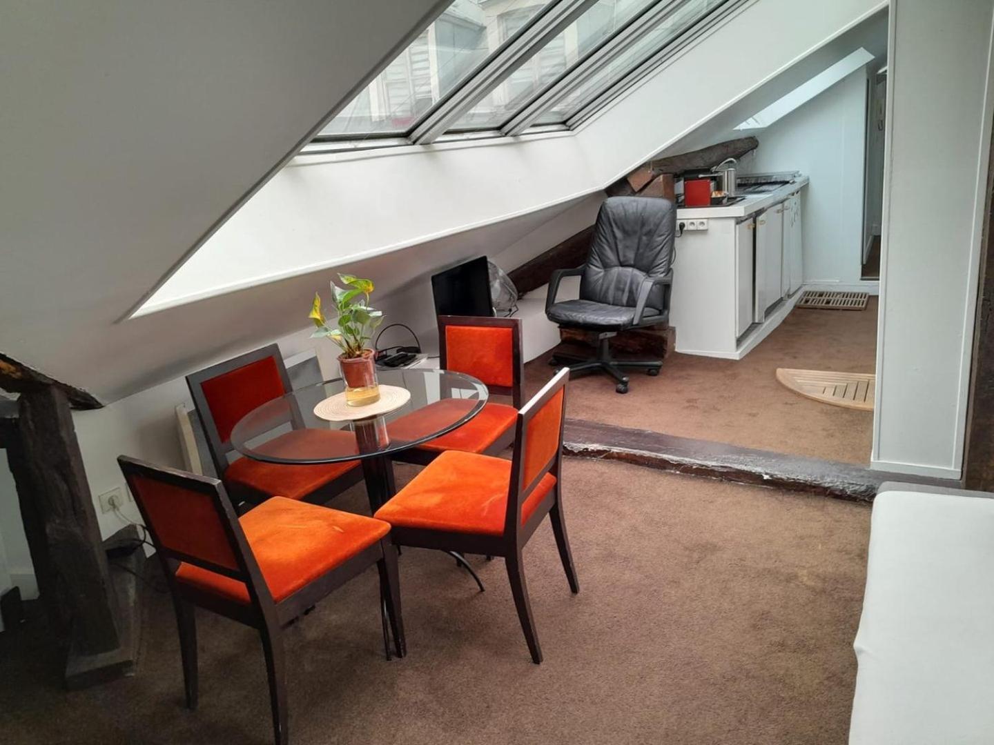 Apartment Le Singulier : Au Coeur De *