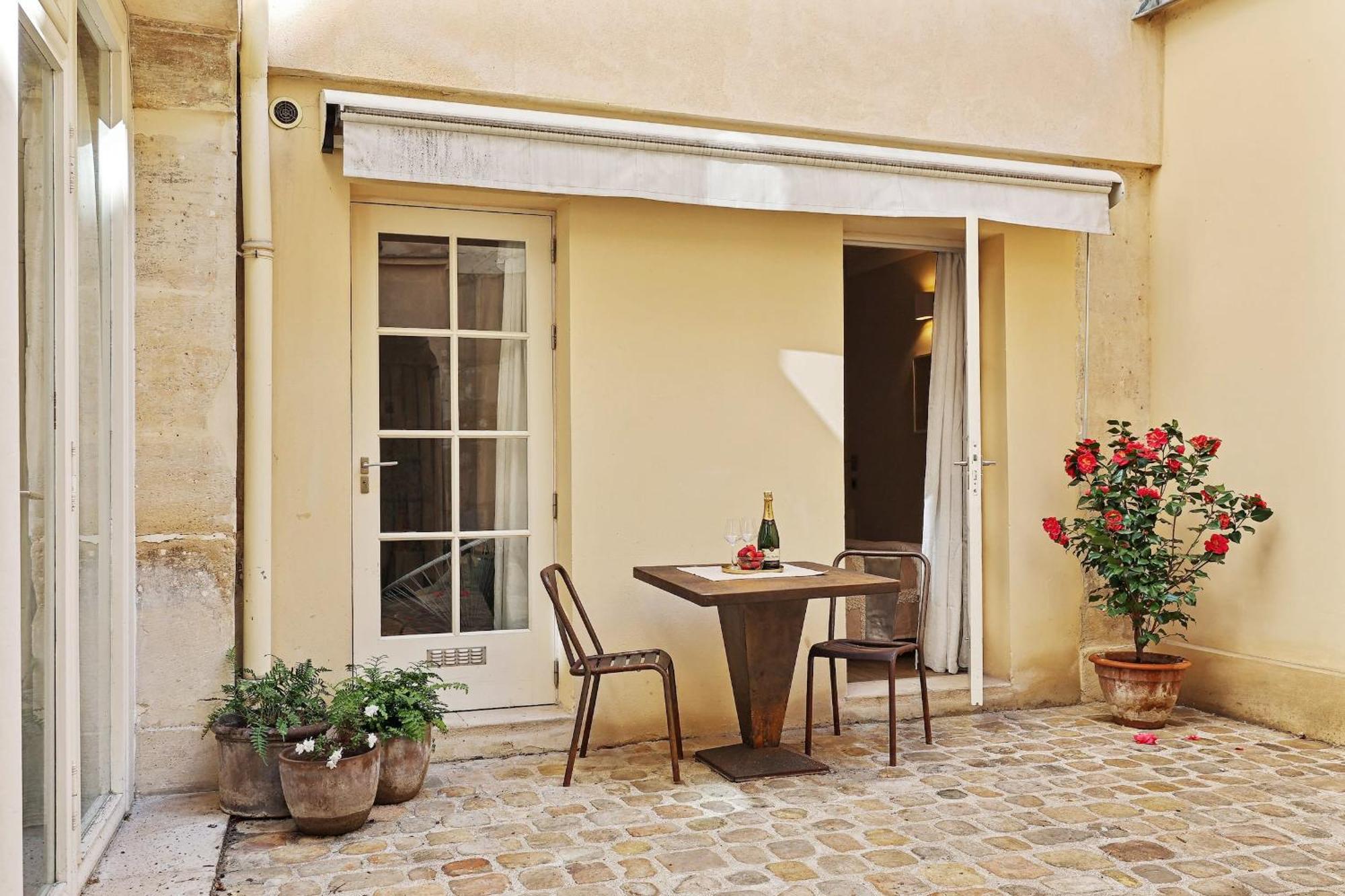 Le Marais & Place Des Vosges - Cityapartmentstay