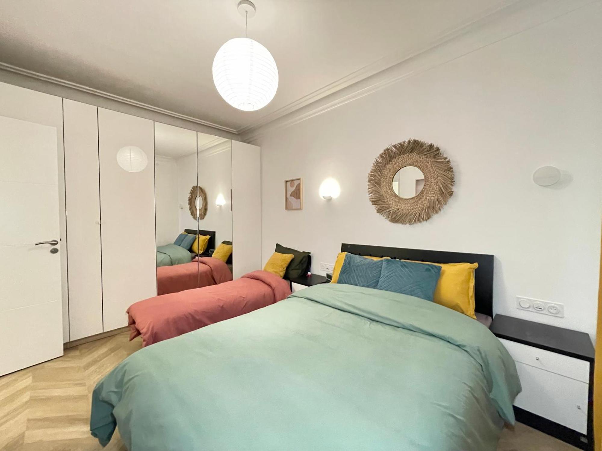 Paris-alesia Super 2 Pieces De 39m2 - Tres Cosy Pour 1 - 5 Personnes Totalement Refait A Neuf -entire Luxurious And Warm -paris Alesia 14eme - Proche Aeroport Paris-orly - Parc Des Expositions Porte De Versailles Free Wifi Gratu Apartment