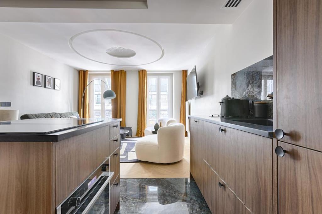 Prestige Luxury Flat 2br 6p - Champ-elysees Apartment Paris