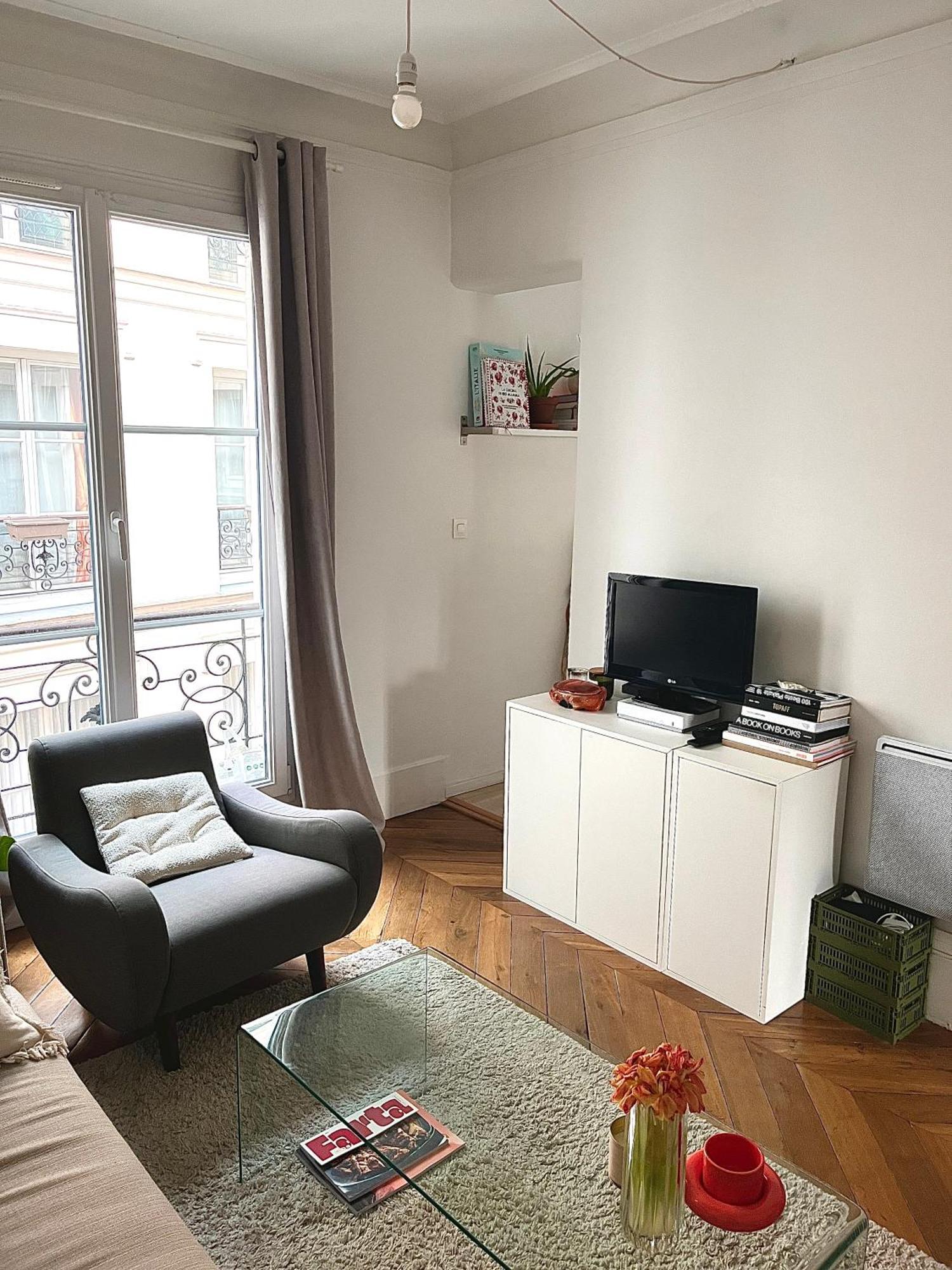 Haussmannien Au Coeur Du 11e Apartment *