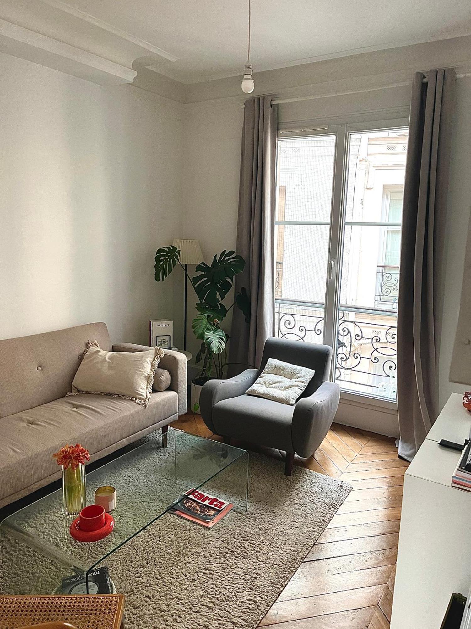 Apartment Haussmannien Au Coeur Du 11e *