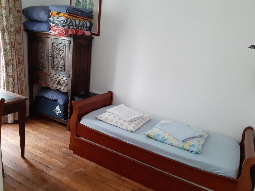 Apartment Petroff Paris