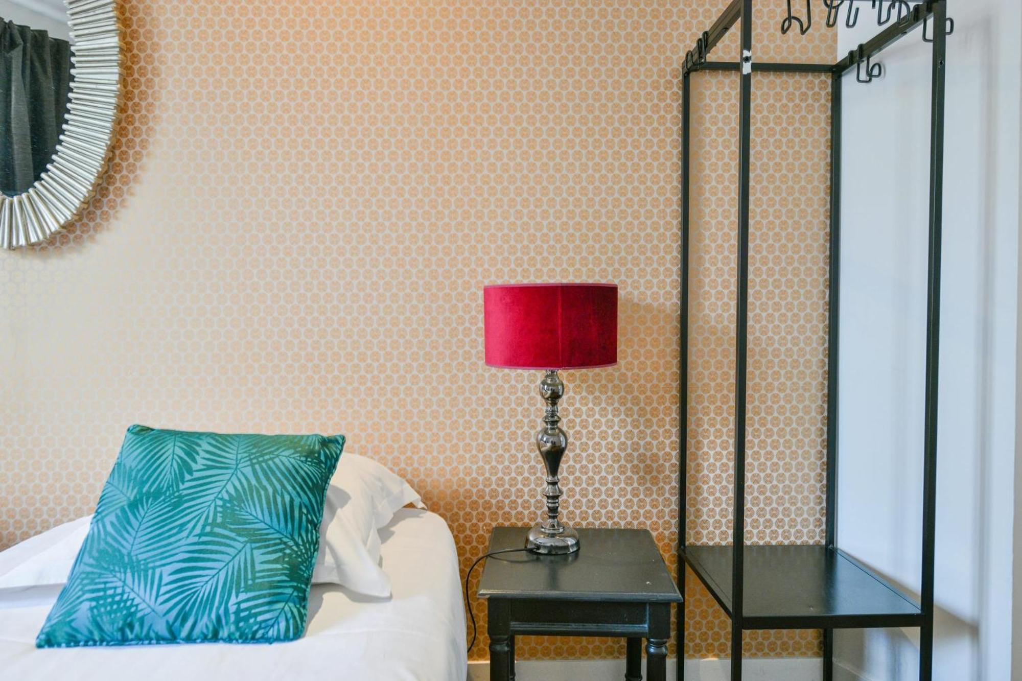Huge And Bright 4bd For 10 Guests Sacre-coeur Paris