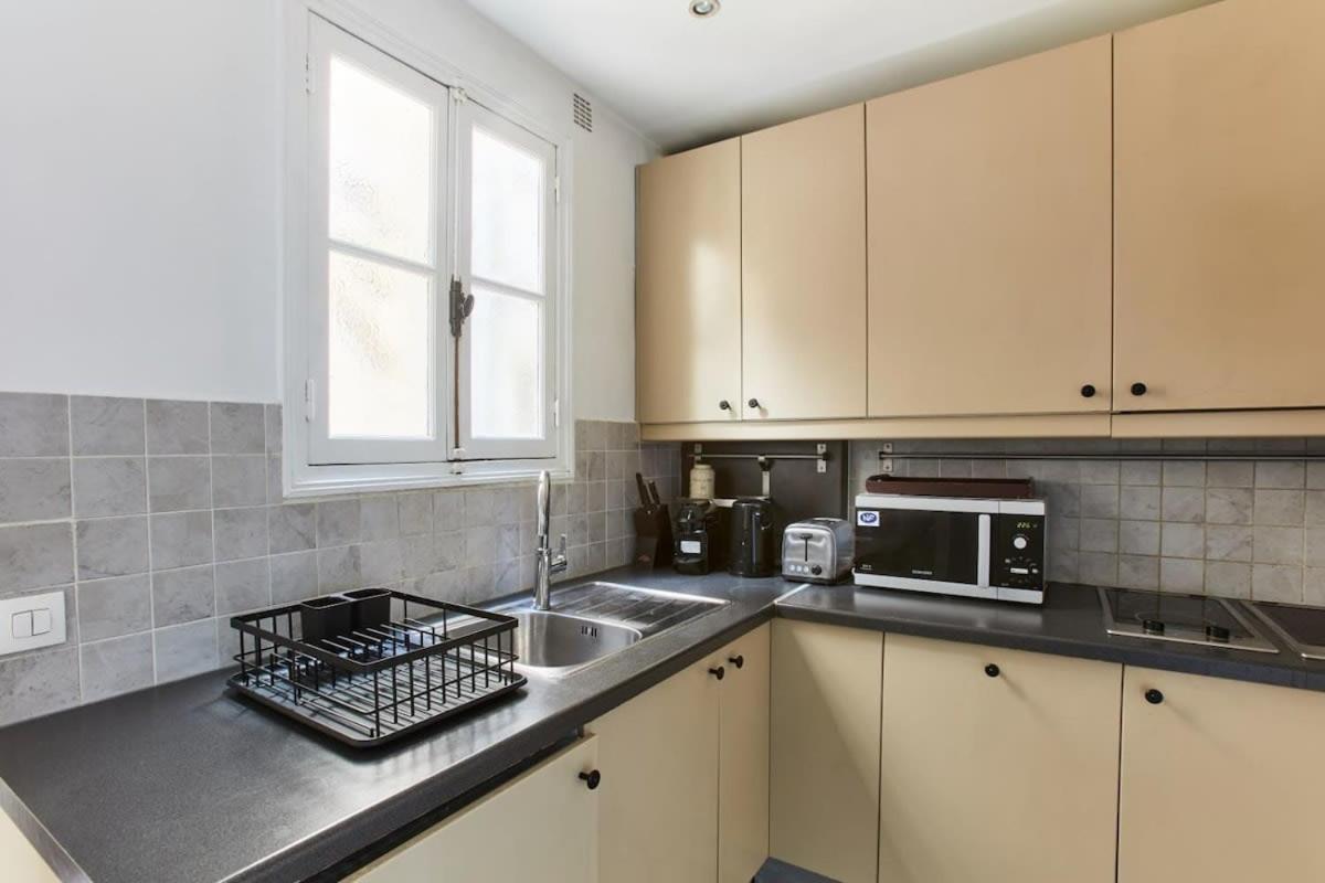 2br Palais Garnier & Place Vendome - Cityapartmentstay