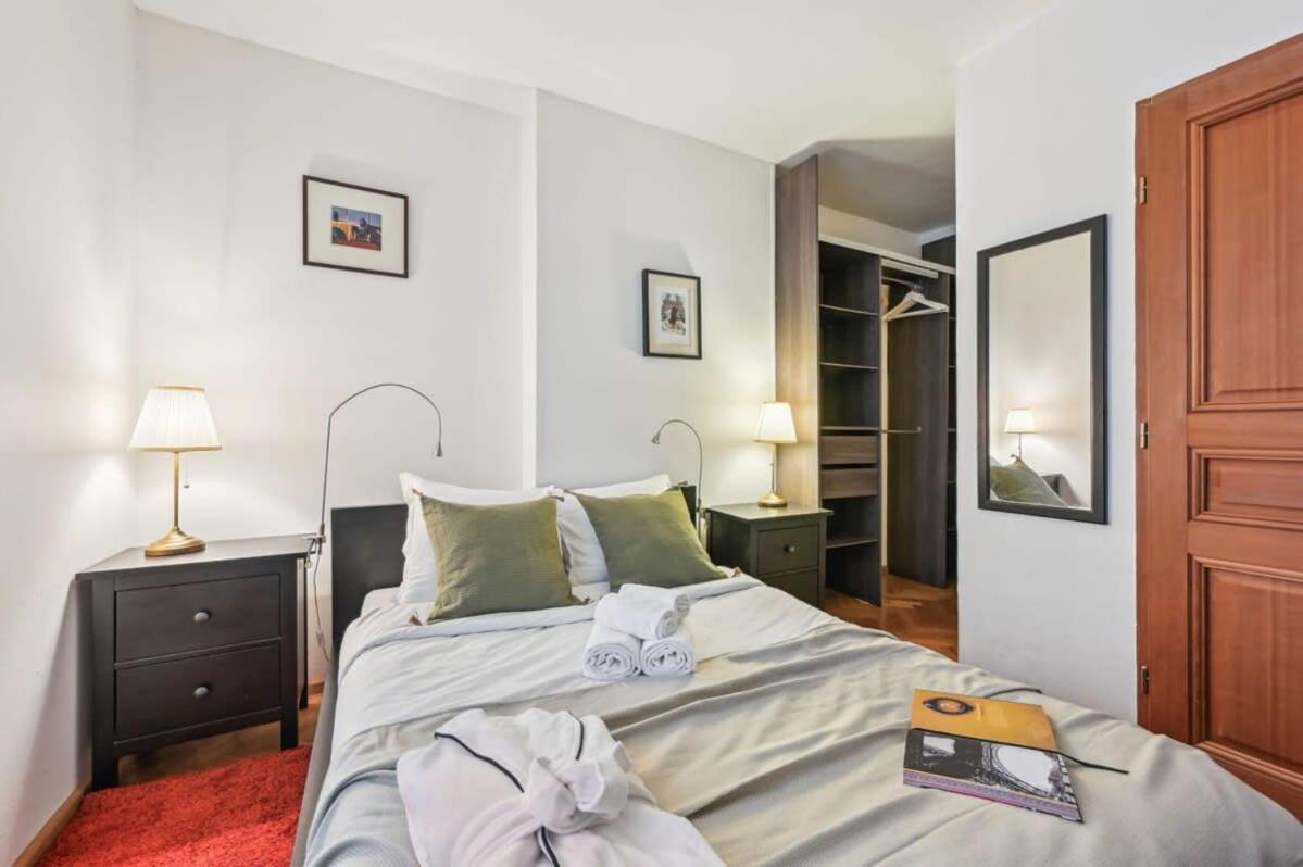 1br Des Invalides Cozy Apartment Paris