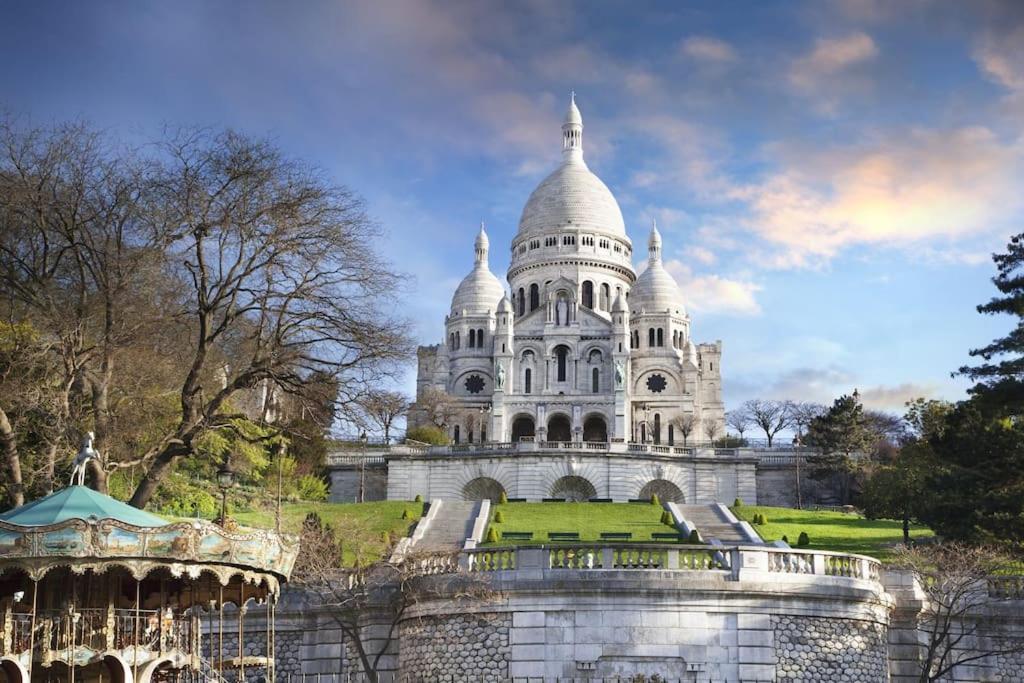 Haussmannian Elegance Close To Montmartre Appartement Paris