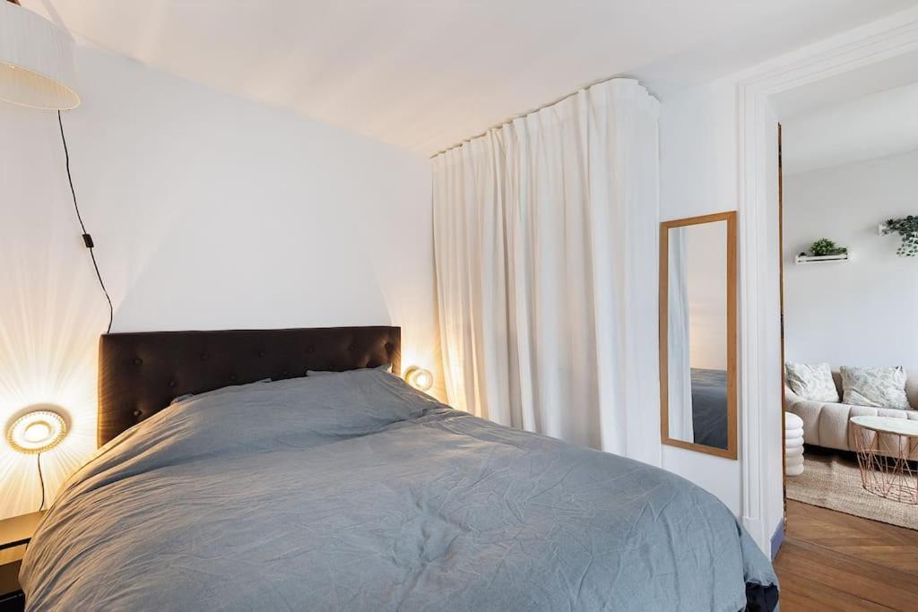 Appartement Haussmannian Elegance Close To Montmartre *