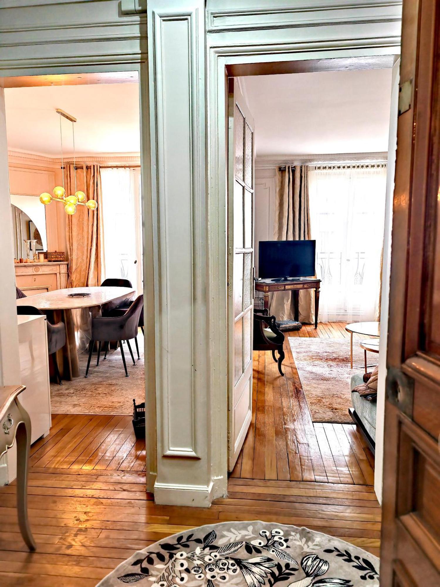 Grand 16eme Apartment *