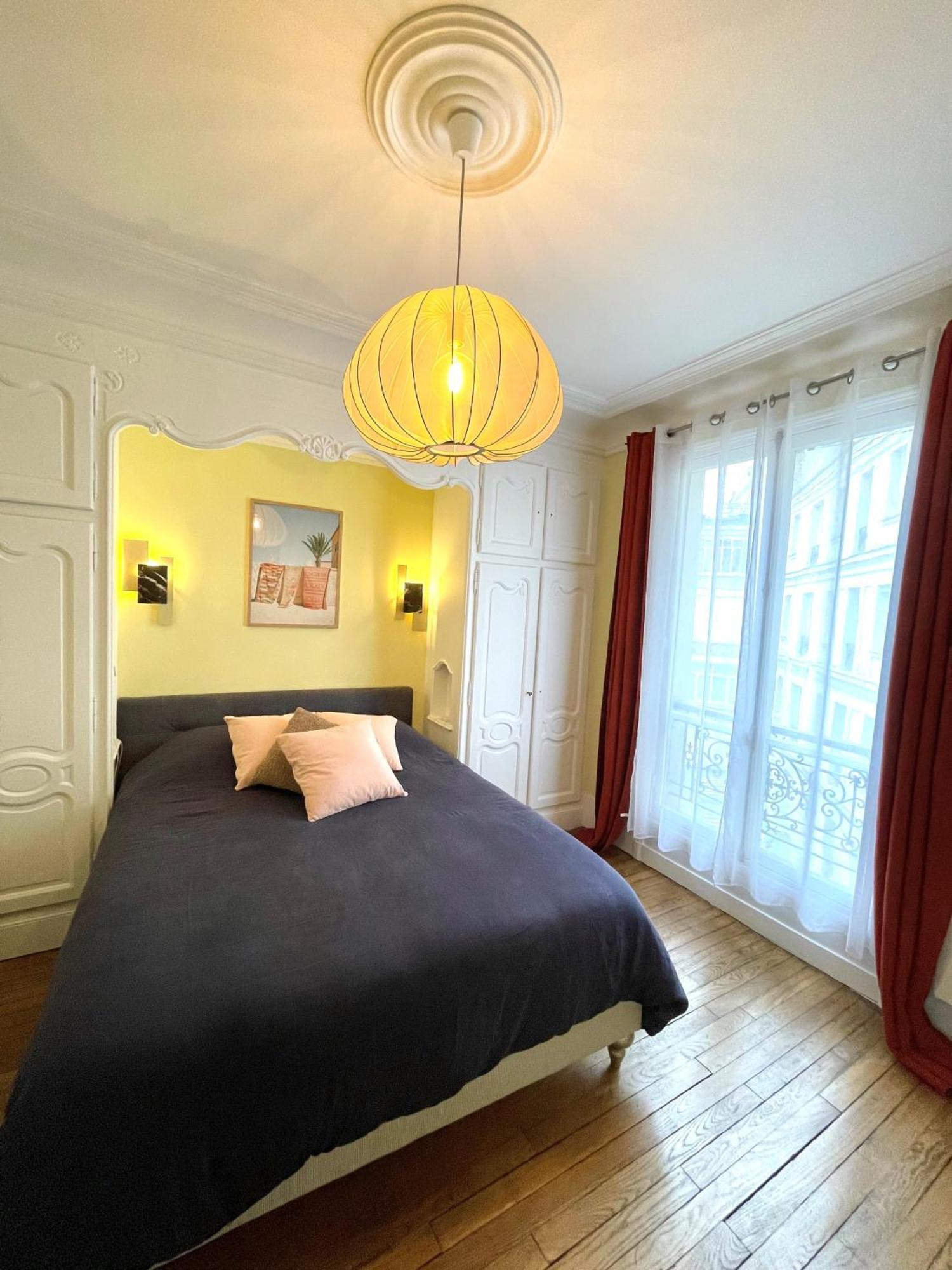 Spatious Charming Parisian Flat * Paris