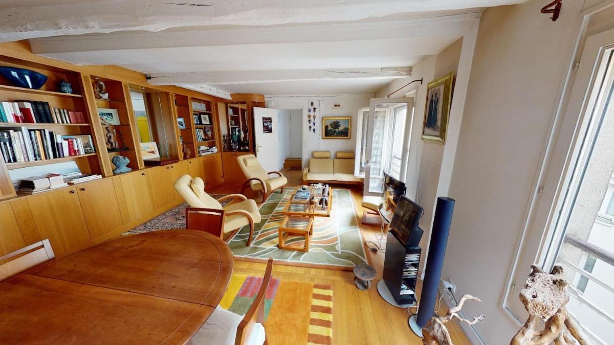 Apartment Marais Two Bedroom Haven *