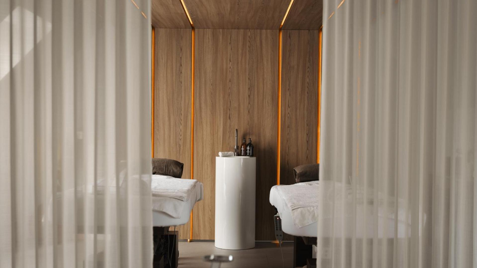 Lancaster Champs-elysées Hotel Paris