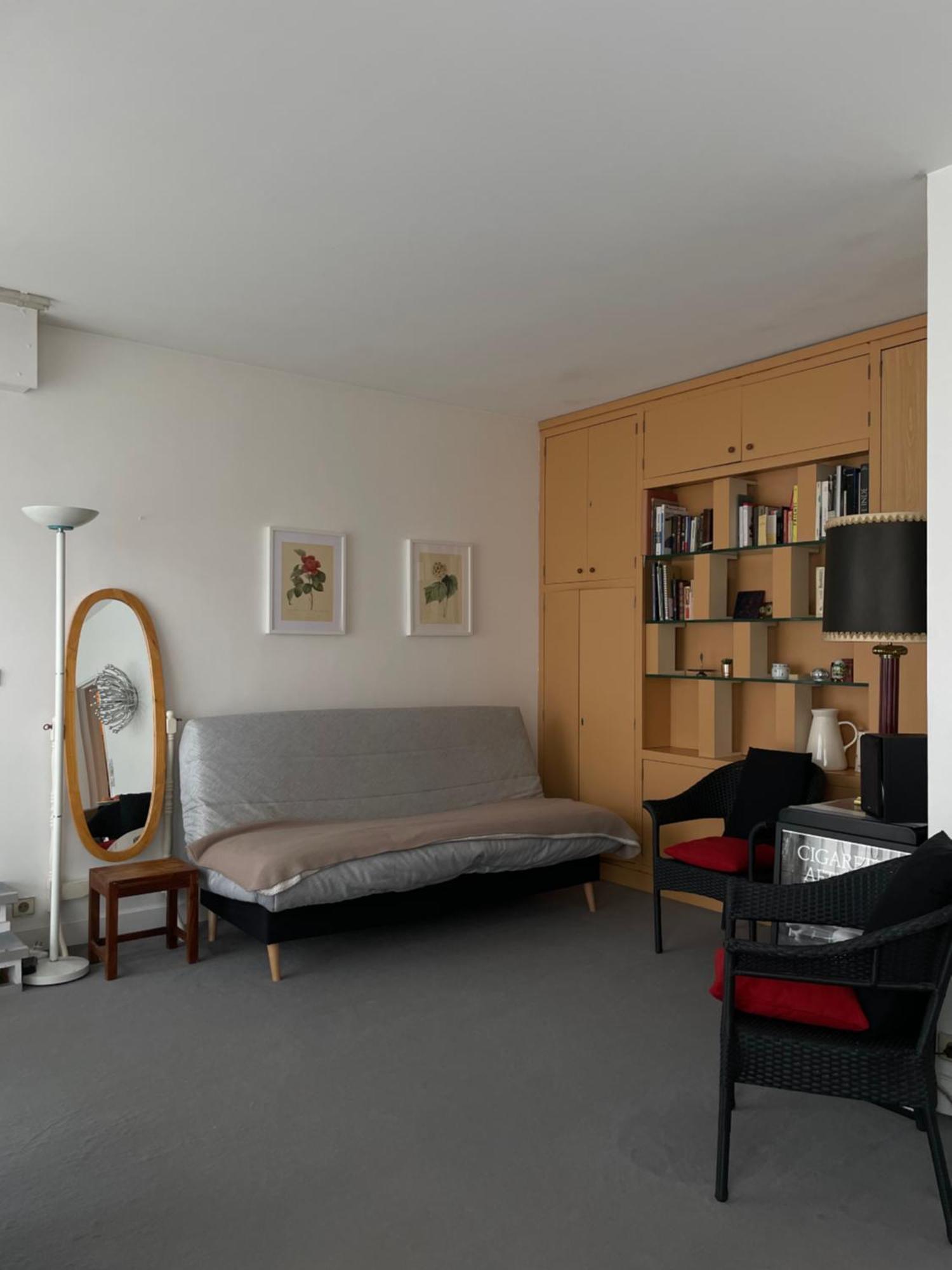 Big With Terrace & Central Location Paris