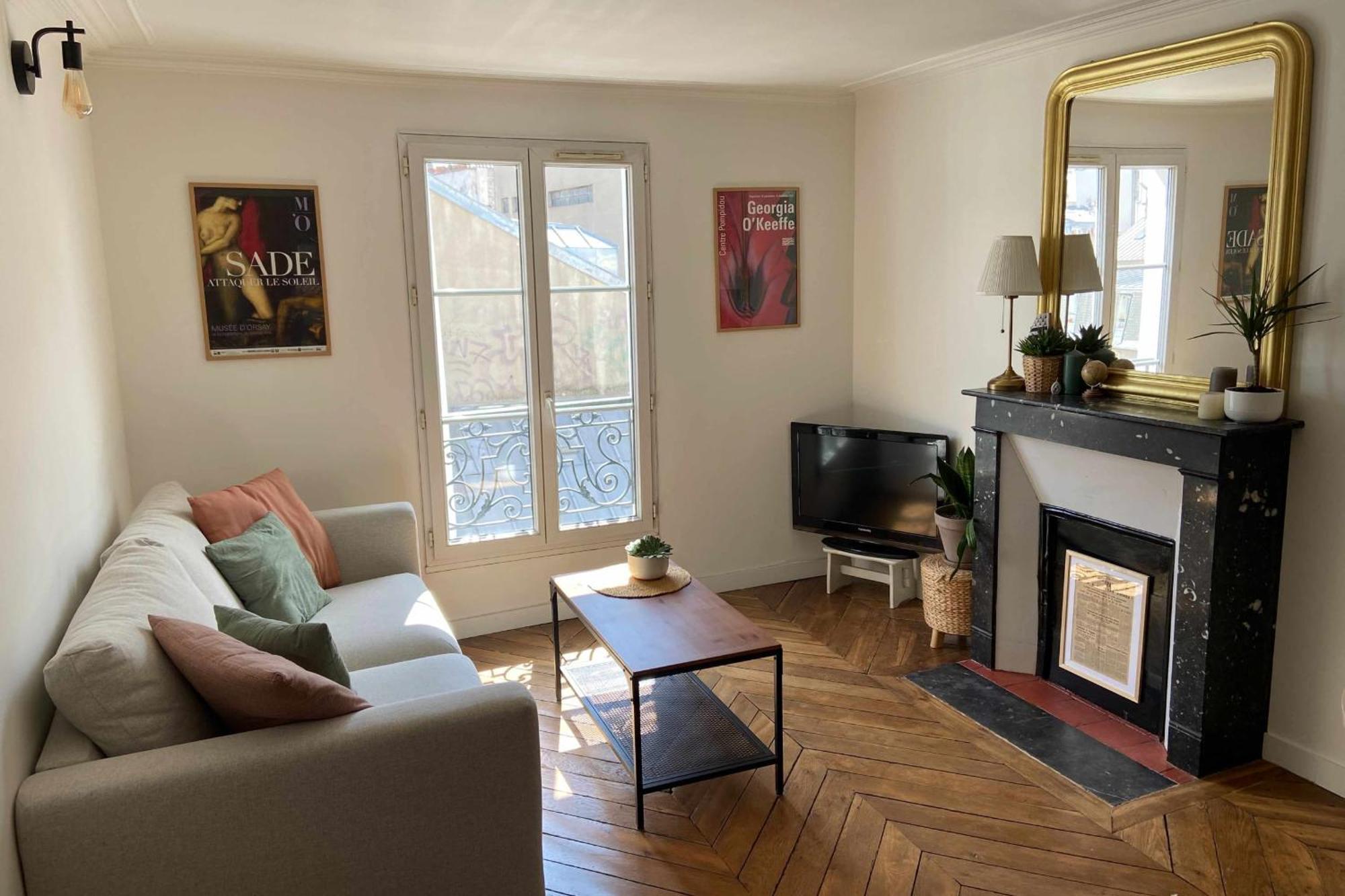 Apartment Charming And Elegant Oberkampf Paris
