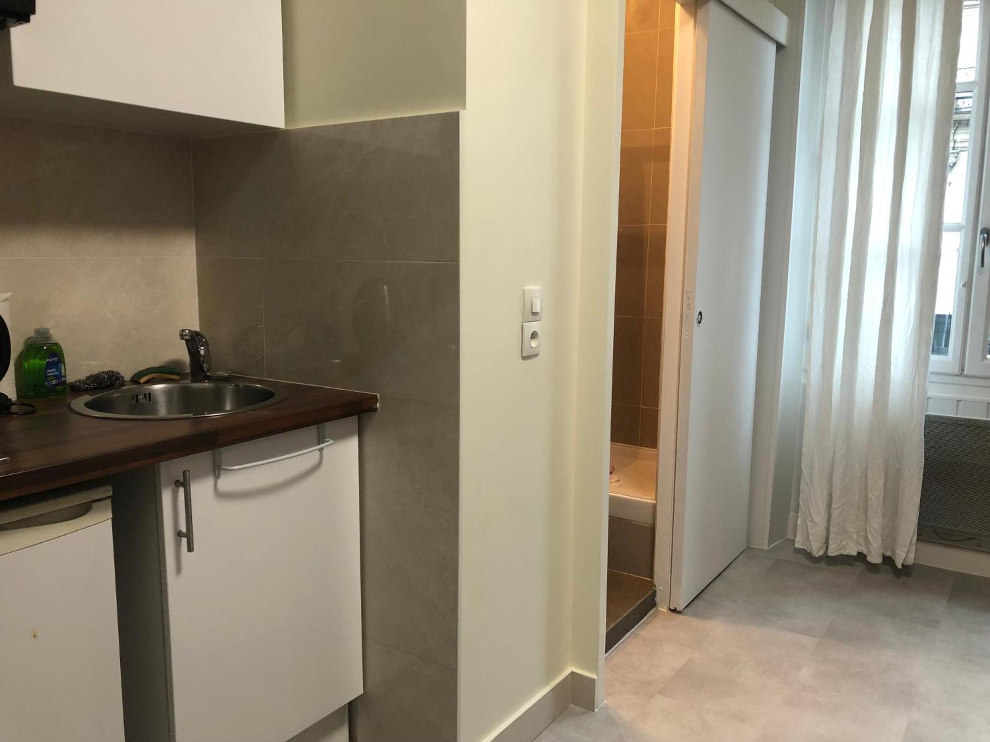 Le Pinky Bird - Bastille Apartment *