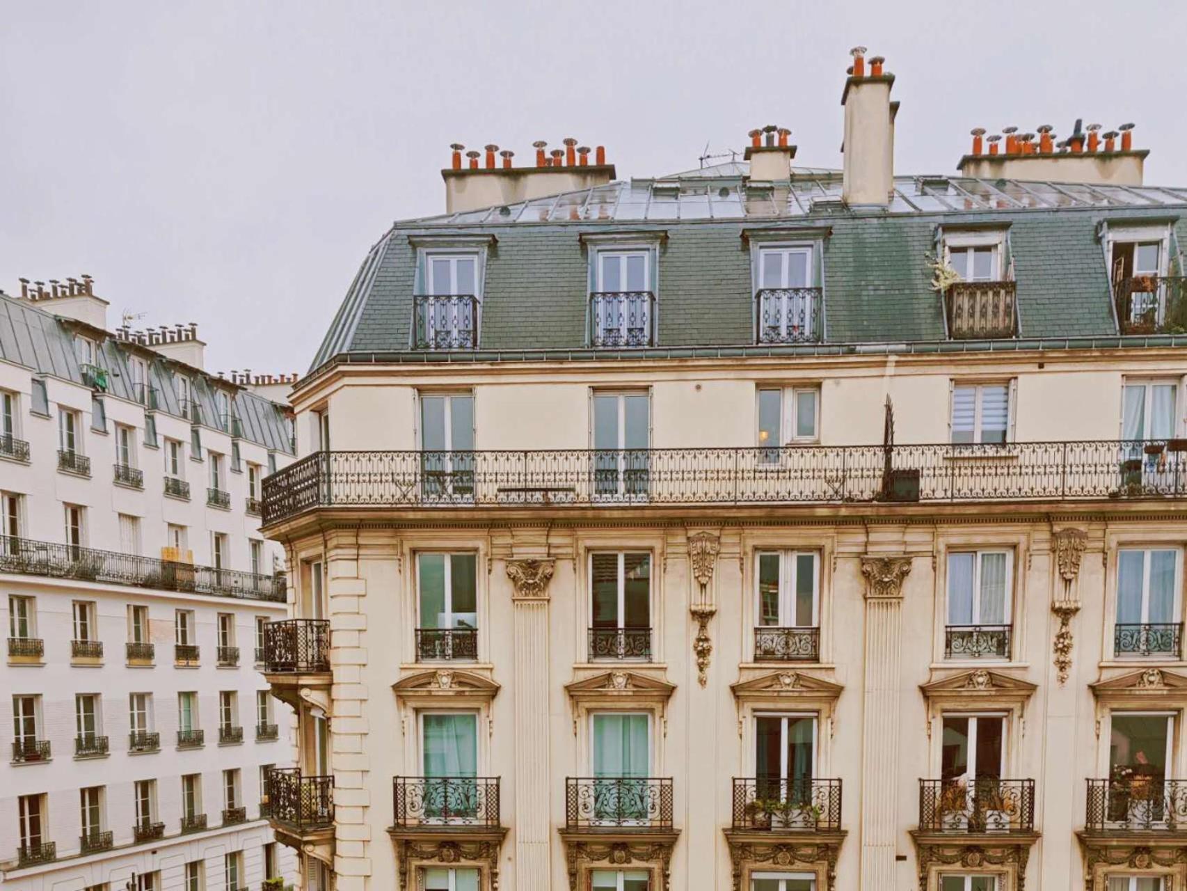Le Pinky Bird - Bastille * Paris