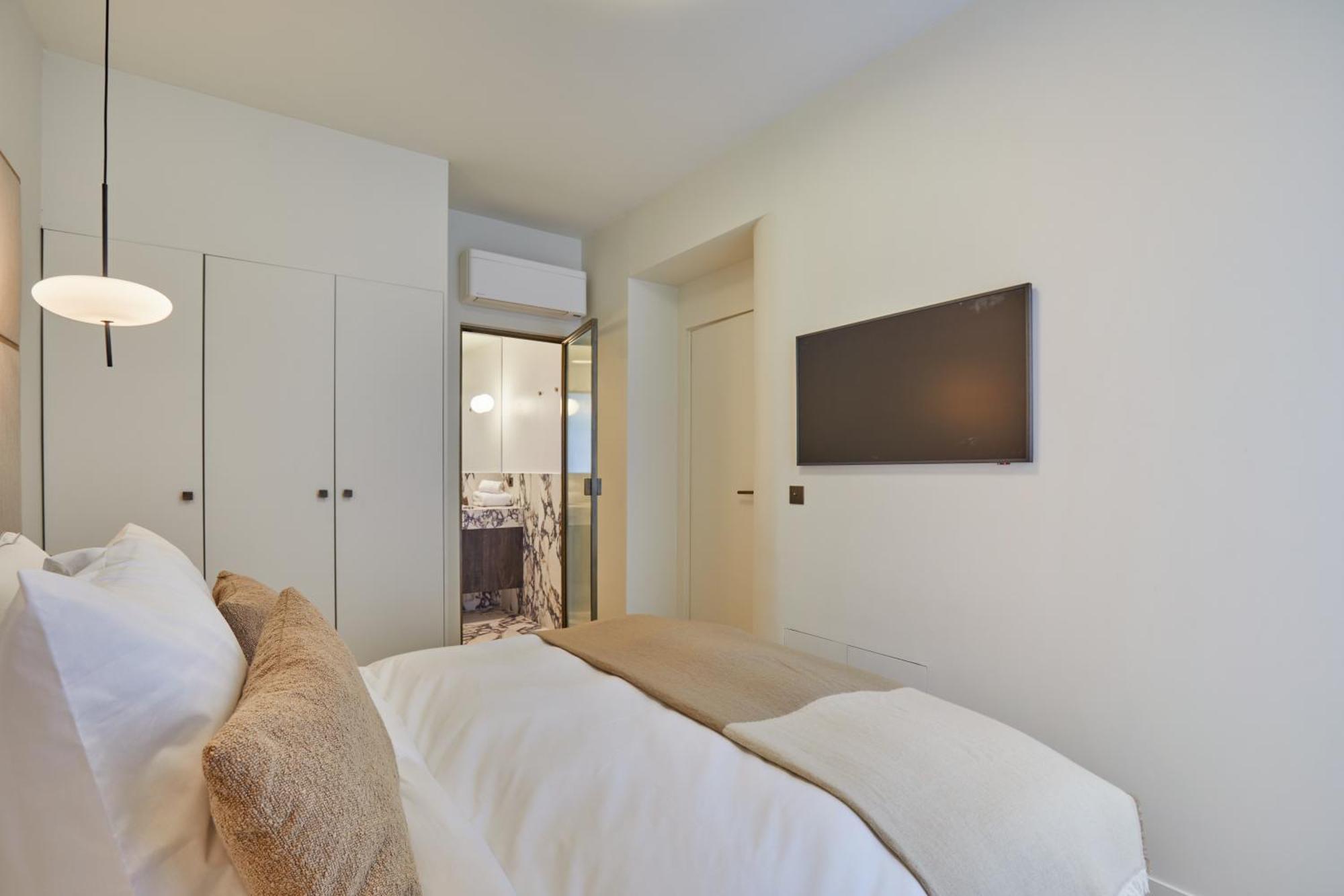 Apartment Louvre Palais Royal By Prestige Paris