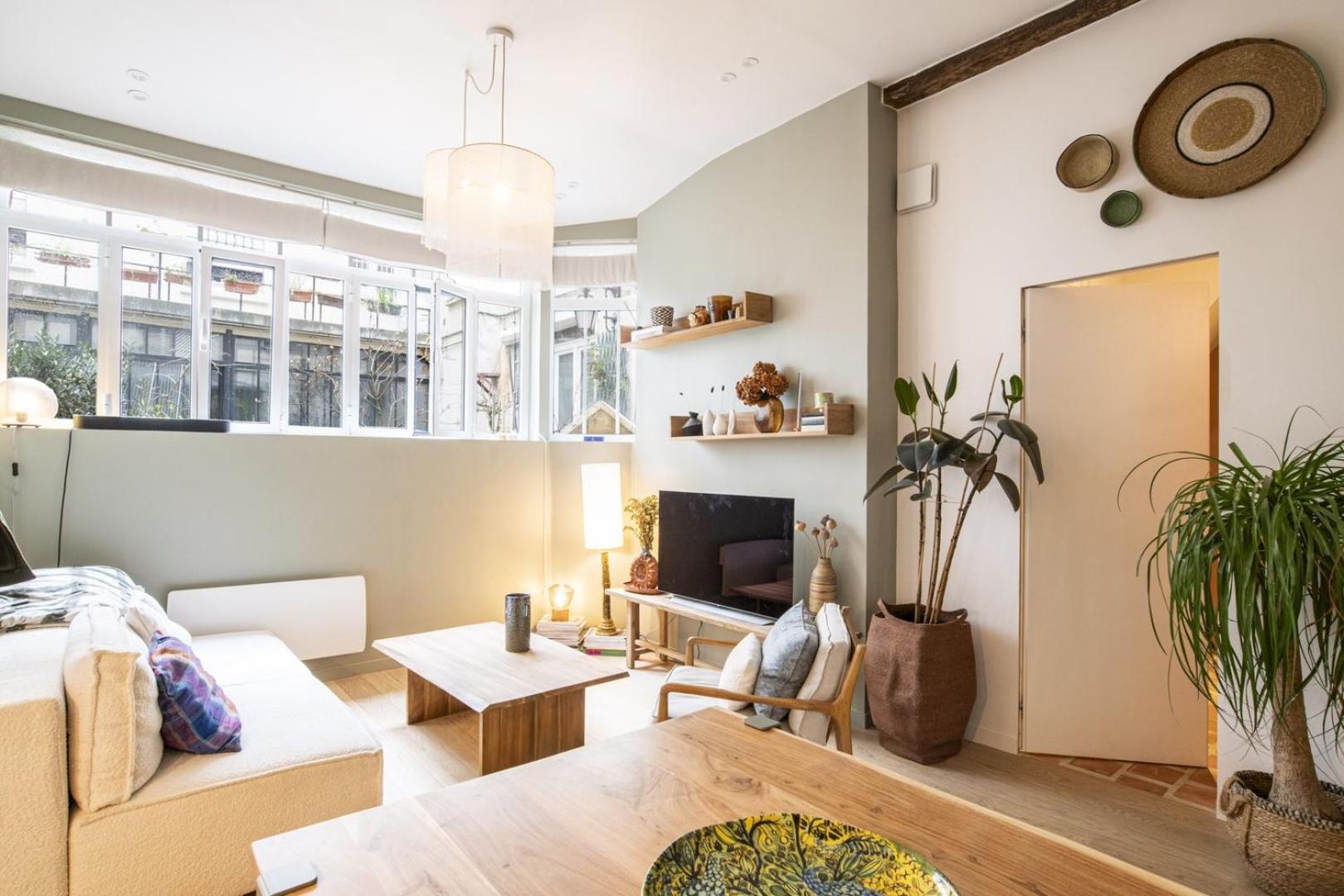 Hippie Foody Lovers Apartment