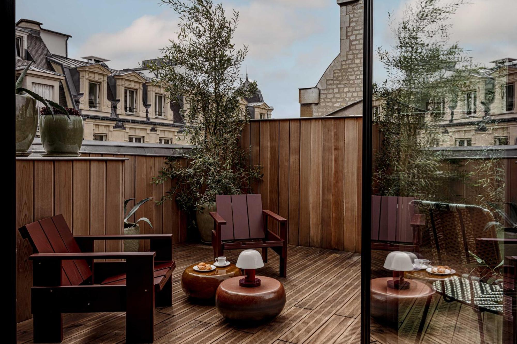 Norman & Hotel Paris