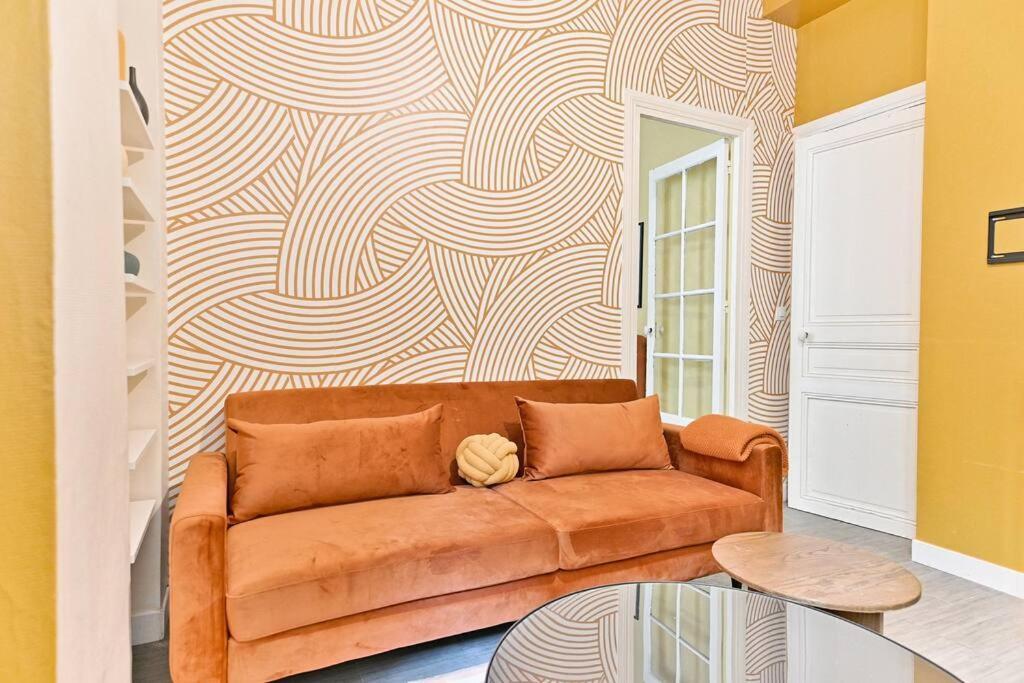 Apartment Rez-de-chaussee - Montparnasse