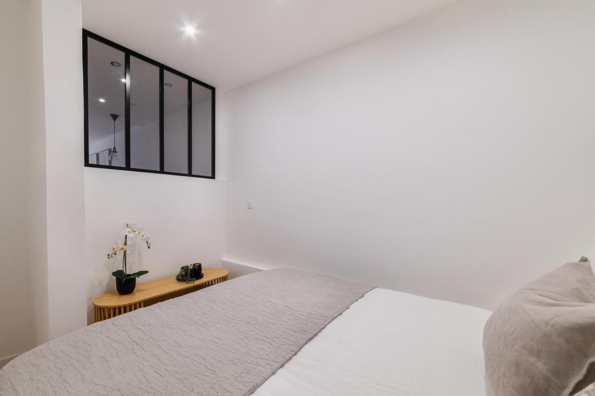 Apartment Flat Rue D'assas Private Garden Paris