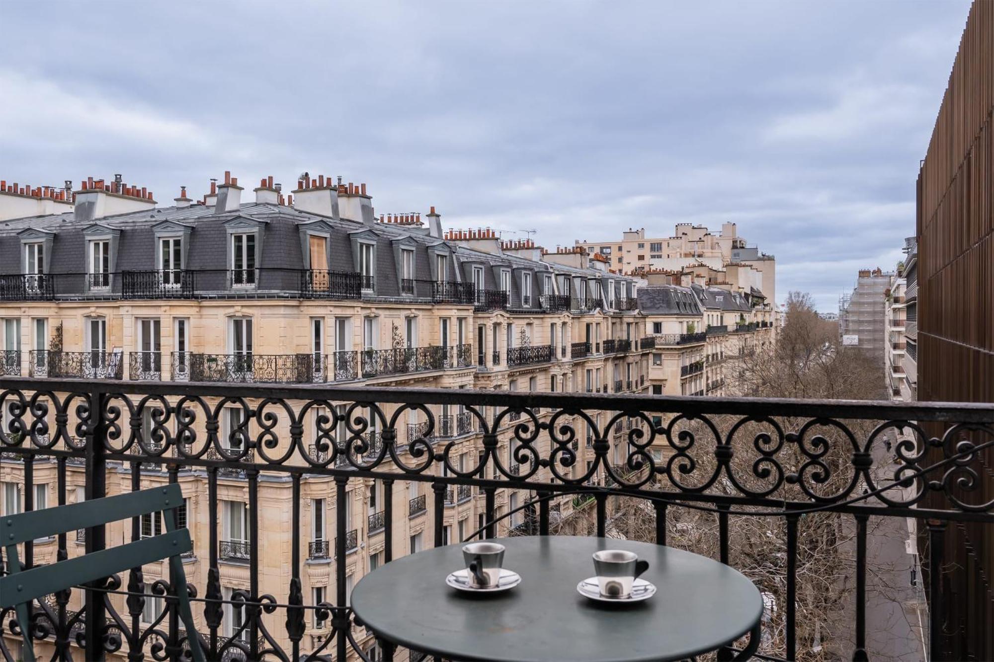 Guersant - Welkeys * Paris