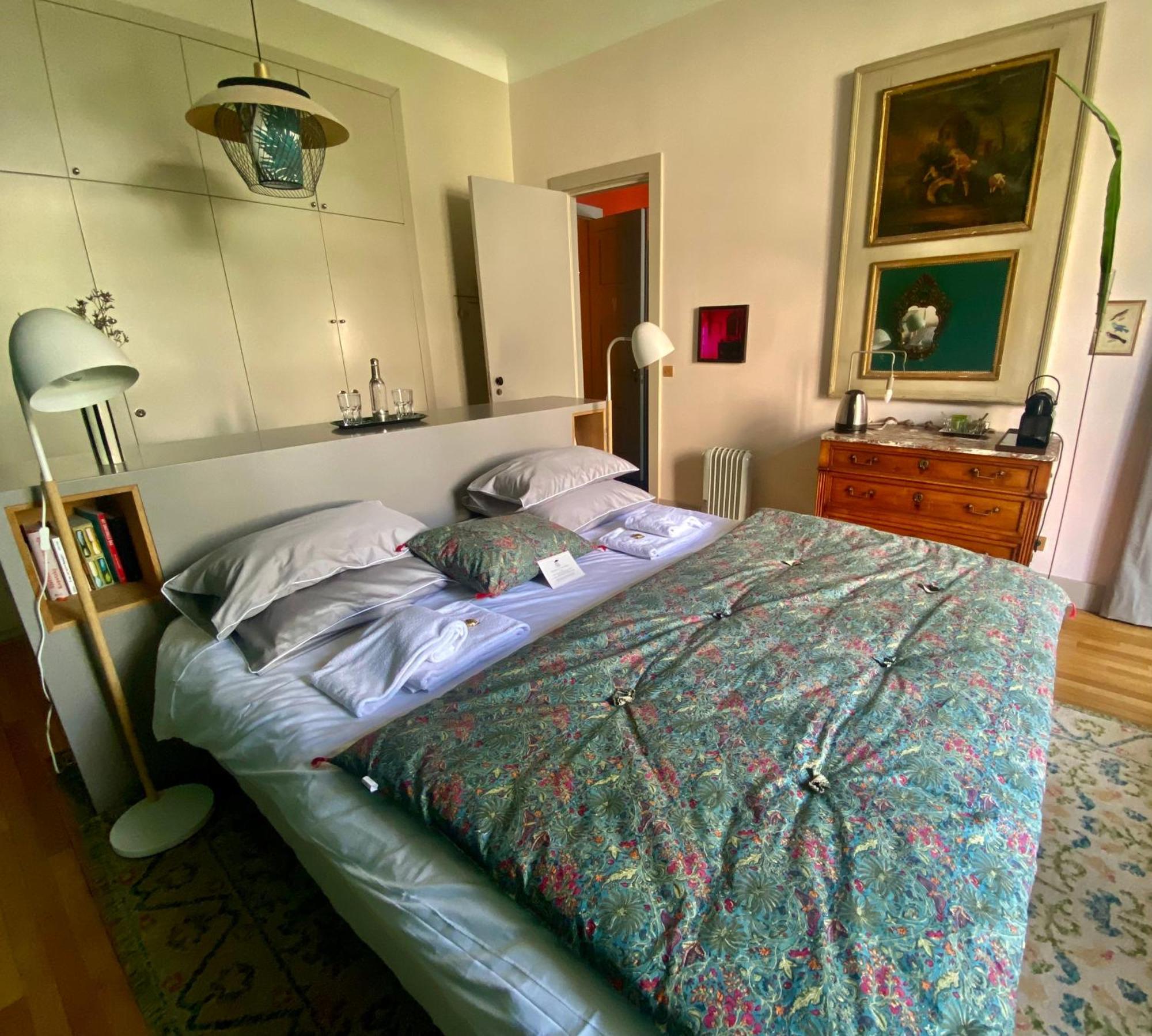 Du Square, Luxury 2* Paris