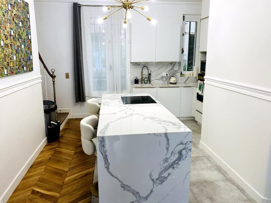 Triplex A Montmartre - Sauna * Paris