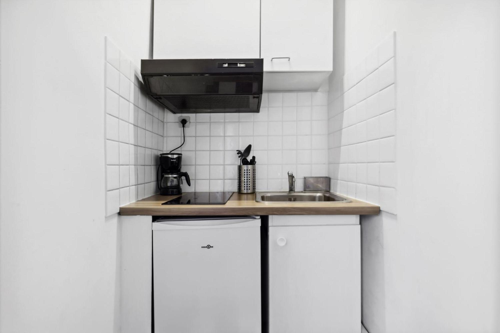 Le Marais & Place Des Vosges - Cityapartmentstay Paris