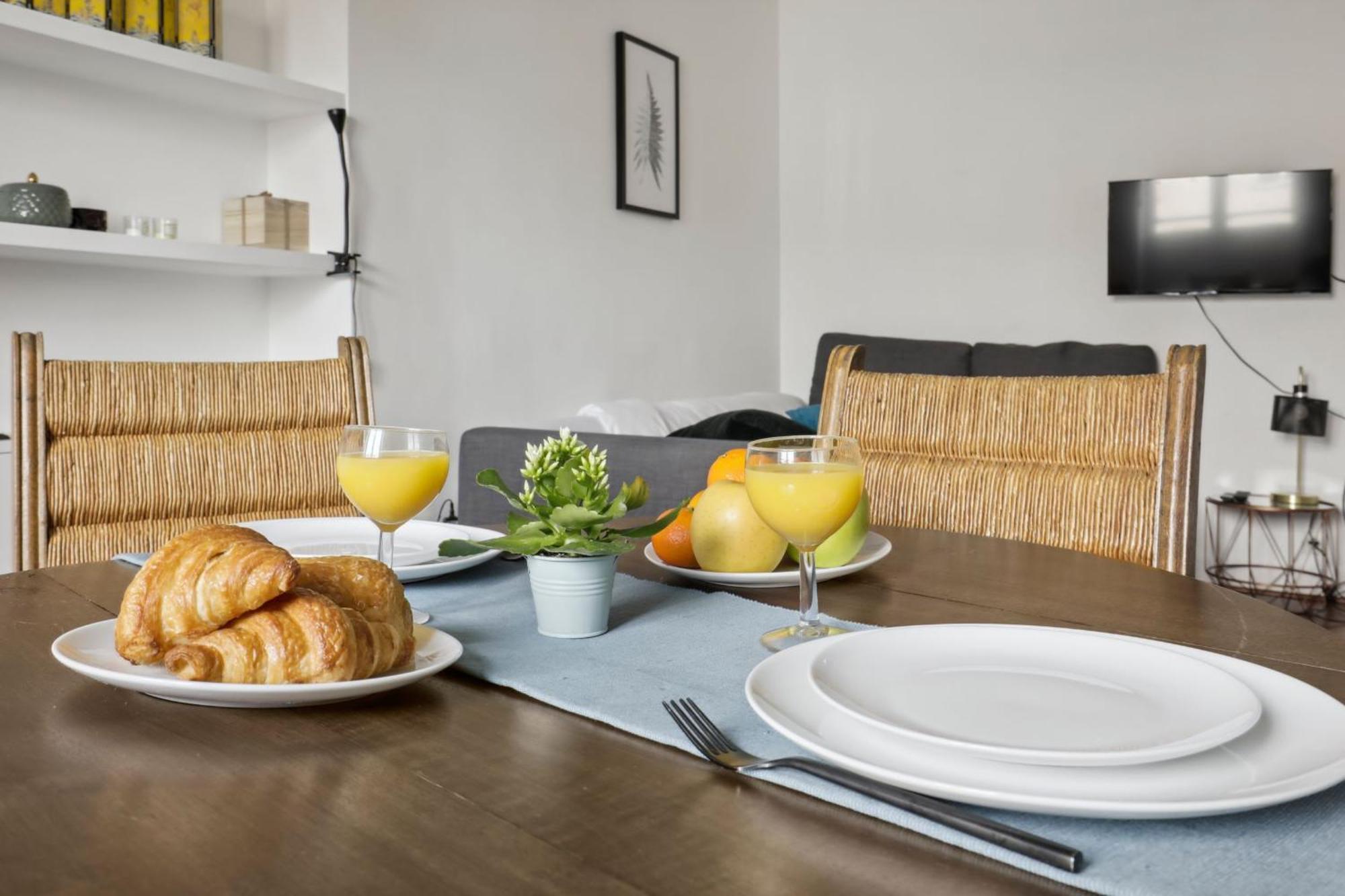 Le Marais & Place Des Vosges - Cityapartmentstay Apartment