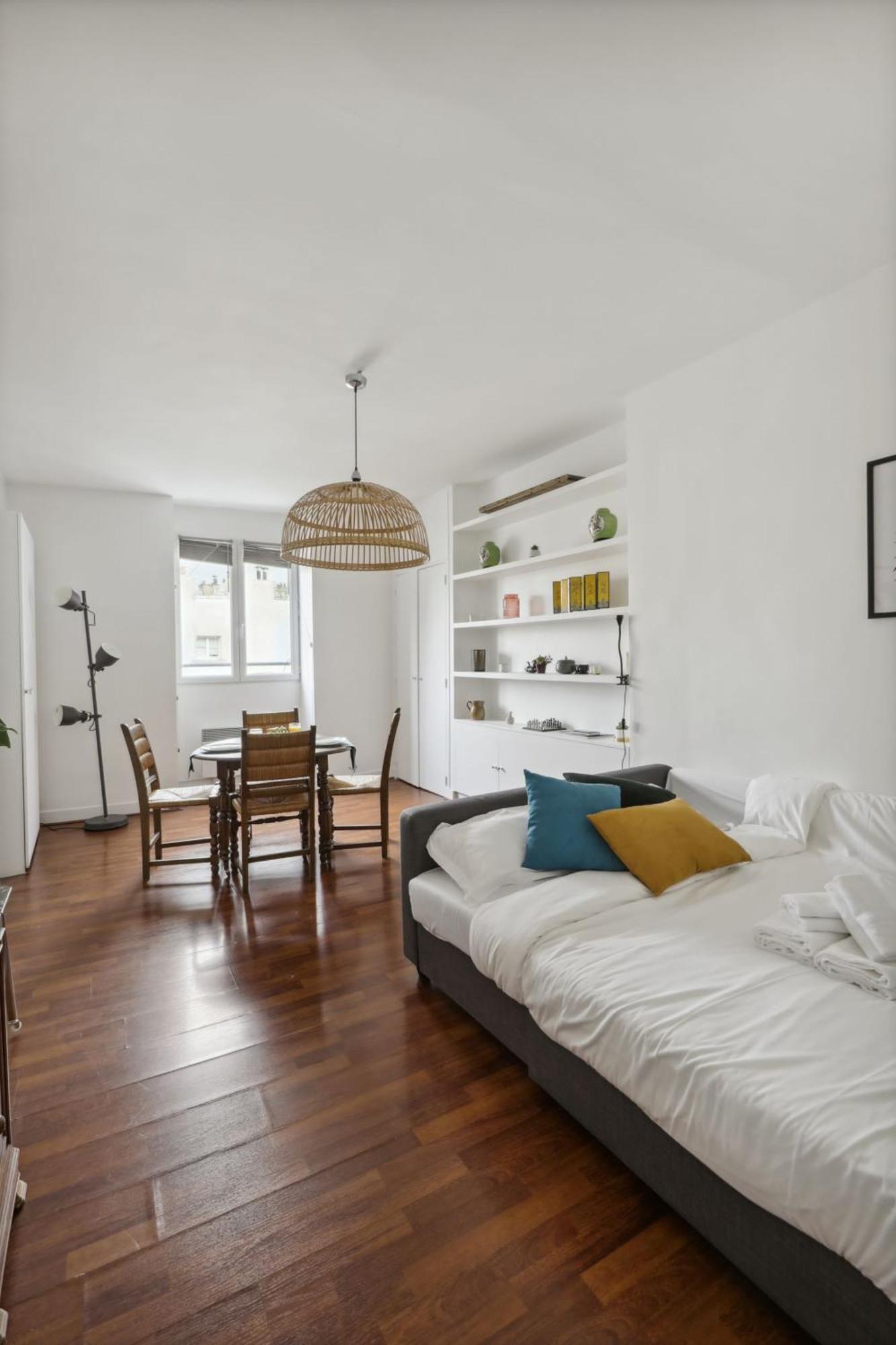 Apartment Le Marais & Place Des Vosges - Cityapartmentstay Paris