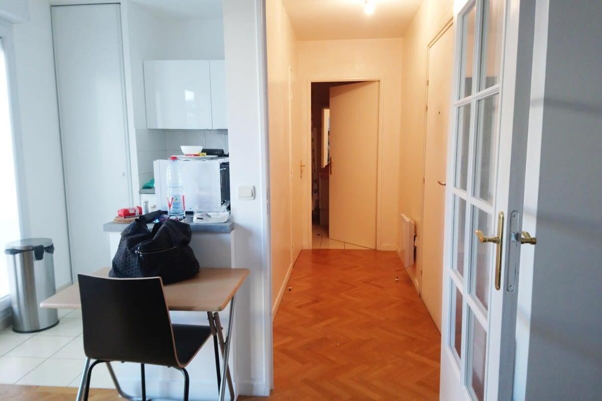 Studio La Cite Des Sciences Holiday home Paris
