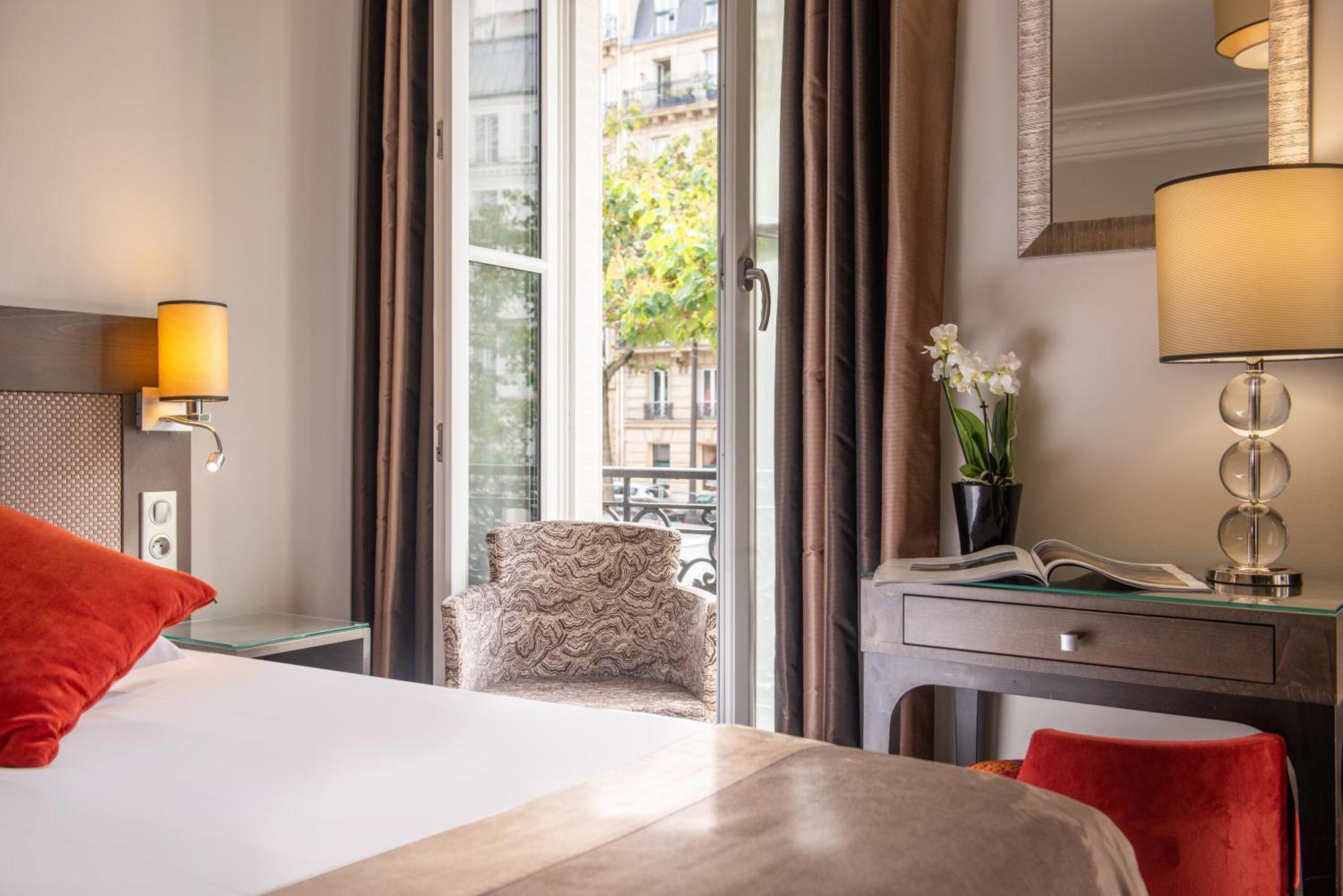 Regence Etoile 4* Paris